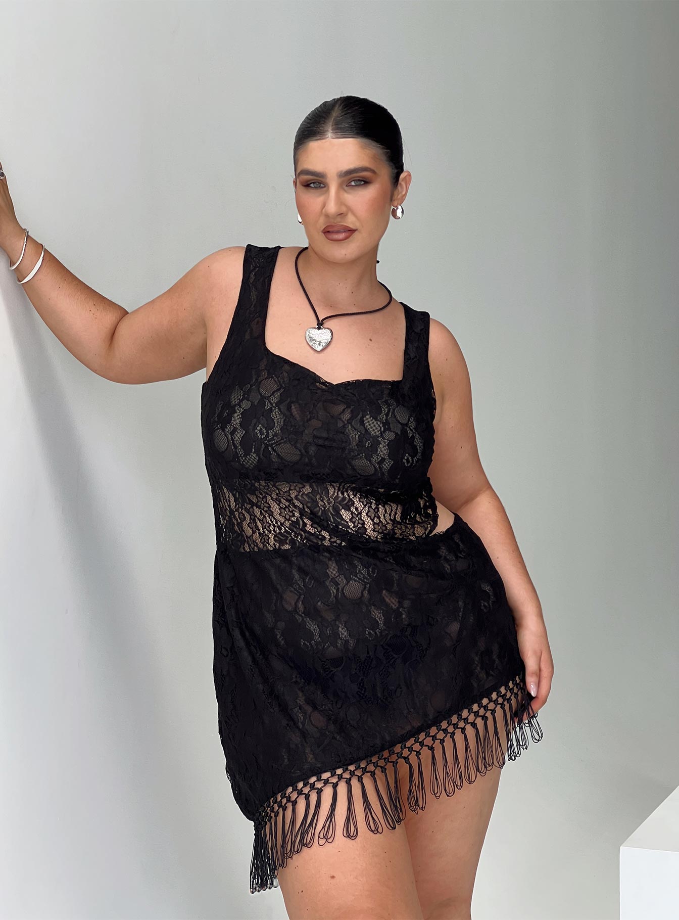 Dakarie Lace Mini Dress Black Curve、mySite、solidvoid