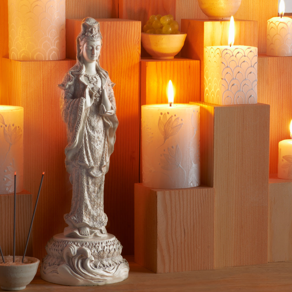 Standing Kuan Yin with Vessel Statue、mySite、topwebapps
