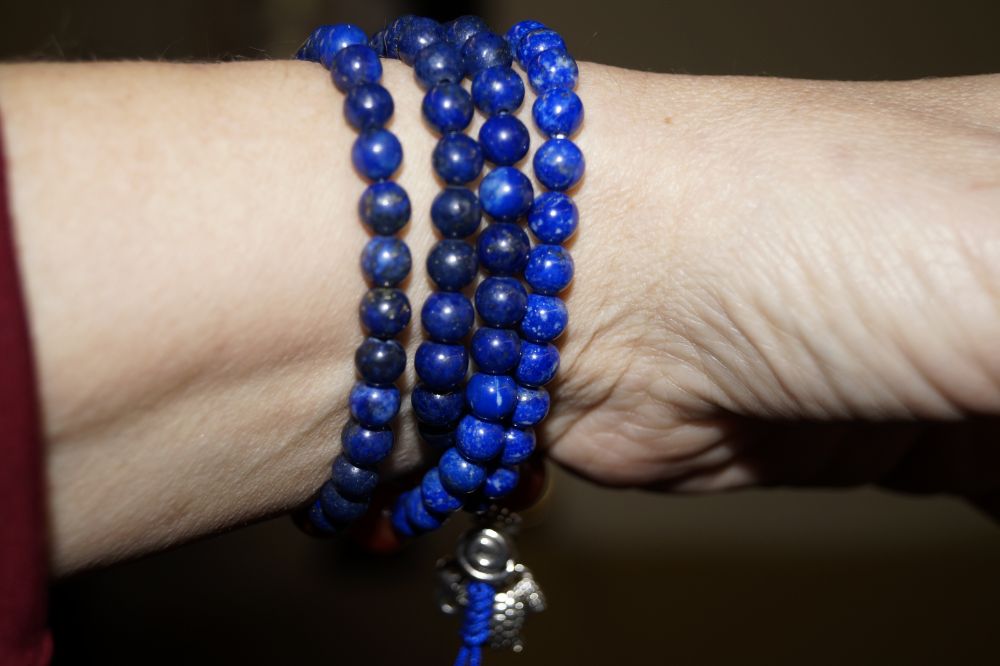 Stretchy Lapis Mala with Carnelian Markers、mySite、topwebapps