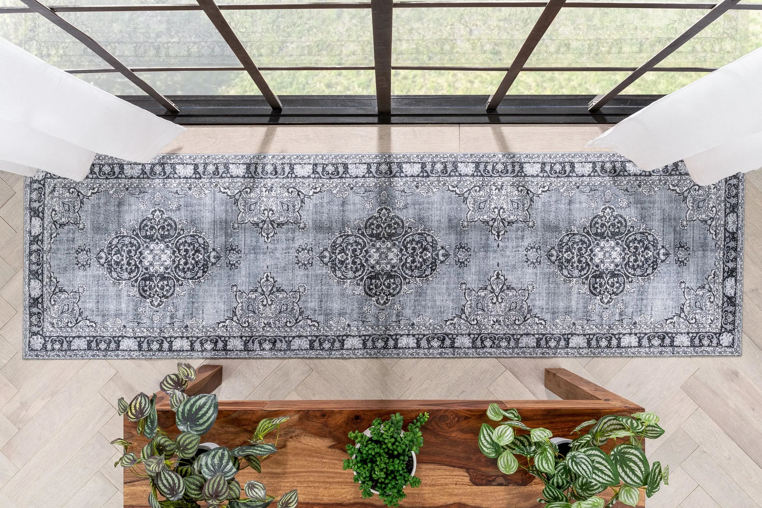 Tarifa Vintage Bohemian Medallion Grey Machine Washable Rug、mySite、gigharbornorthrealestate