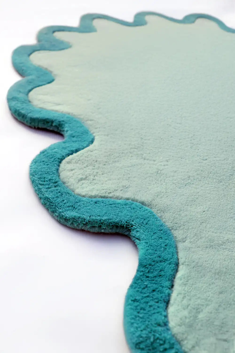 Halo Burst Hand Tufted Oval Wool Rug、mySite、gigharbornorthrealestate