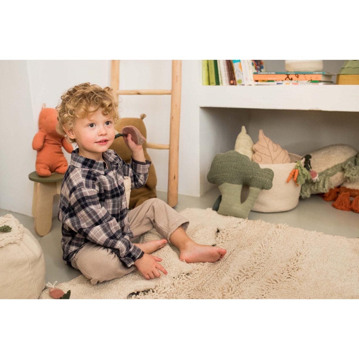 Oli & Carol Brucy the Broccoli Knitted Cushion、mySite、gigharbornorthrealestate