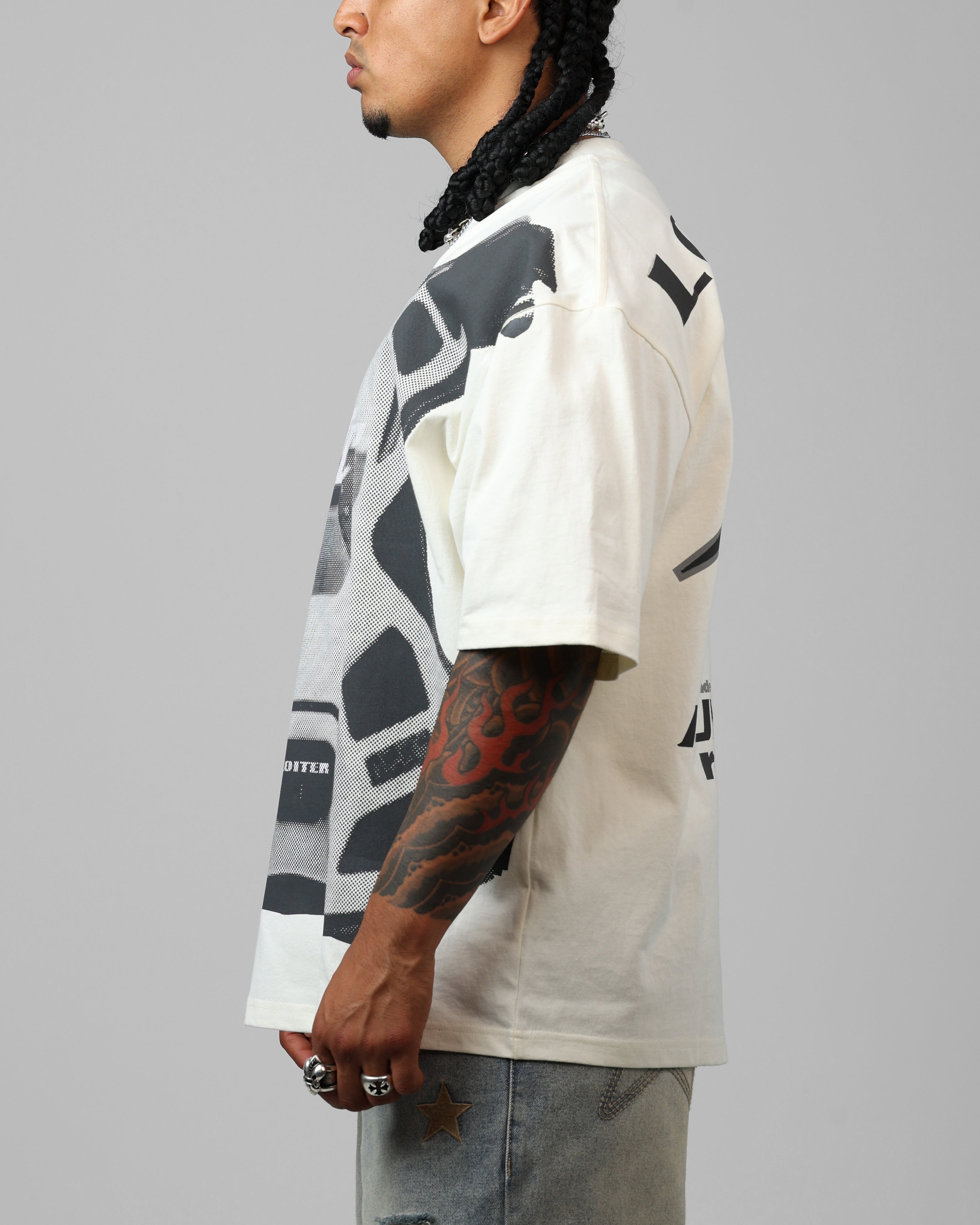 {product_title} - {shop_name}