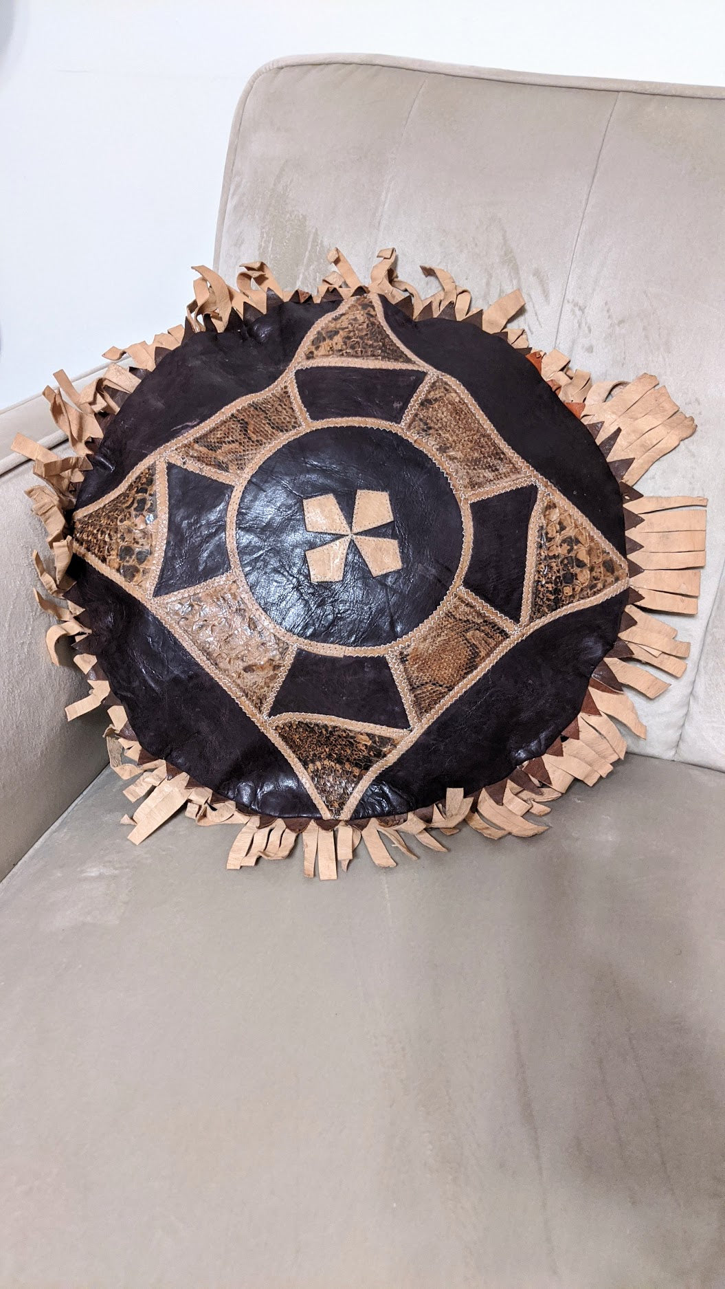 Brown Hand-made Leather throw-pillow cover-DPARTTP05、mySite、solidvoid