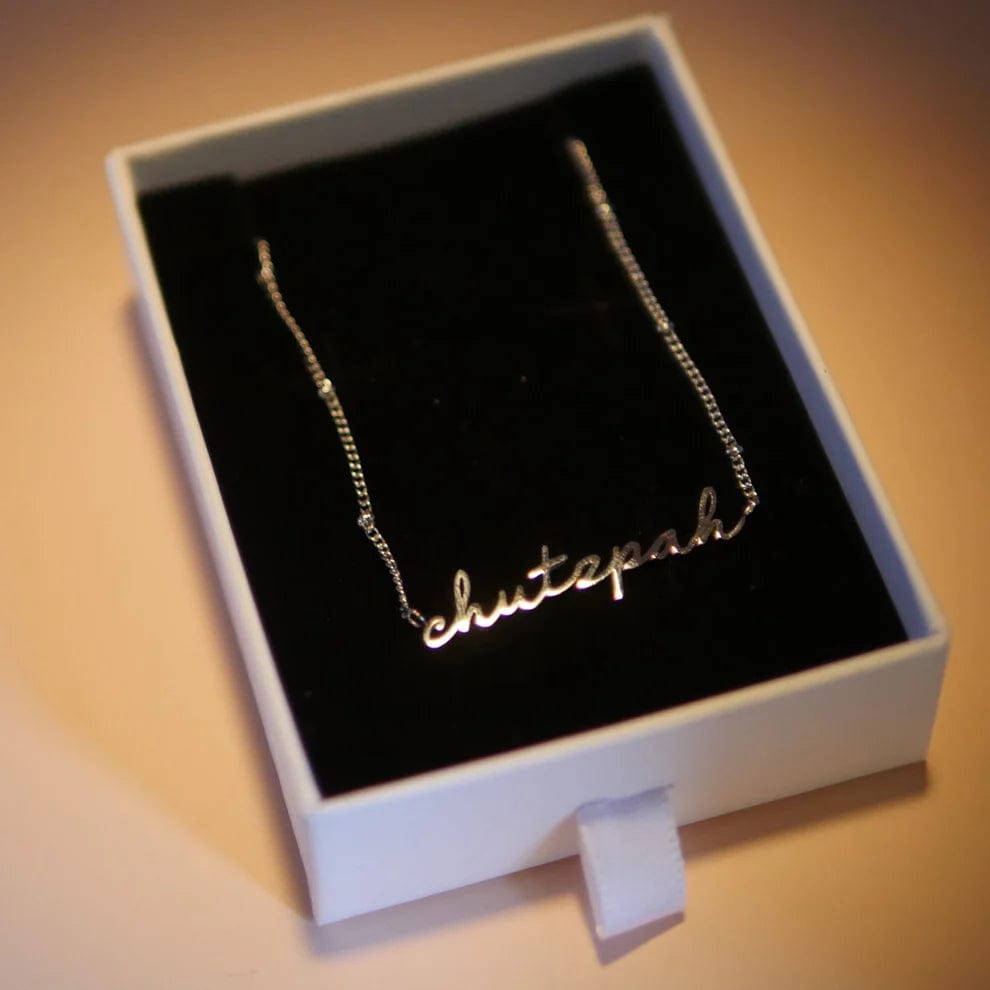 Chutzpah Script Necklace - Gold、mySite、topwebapps