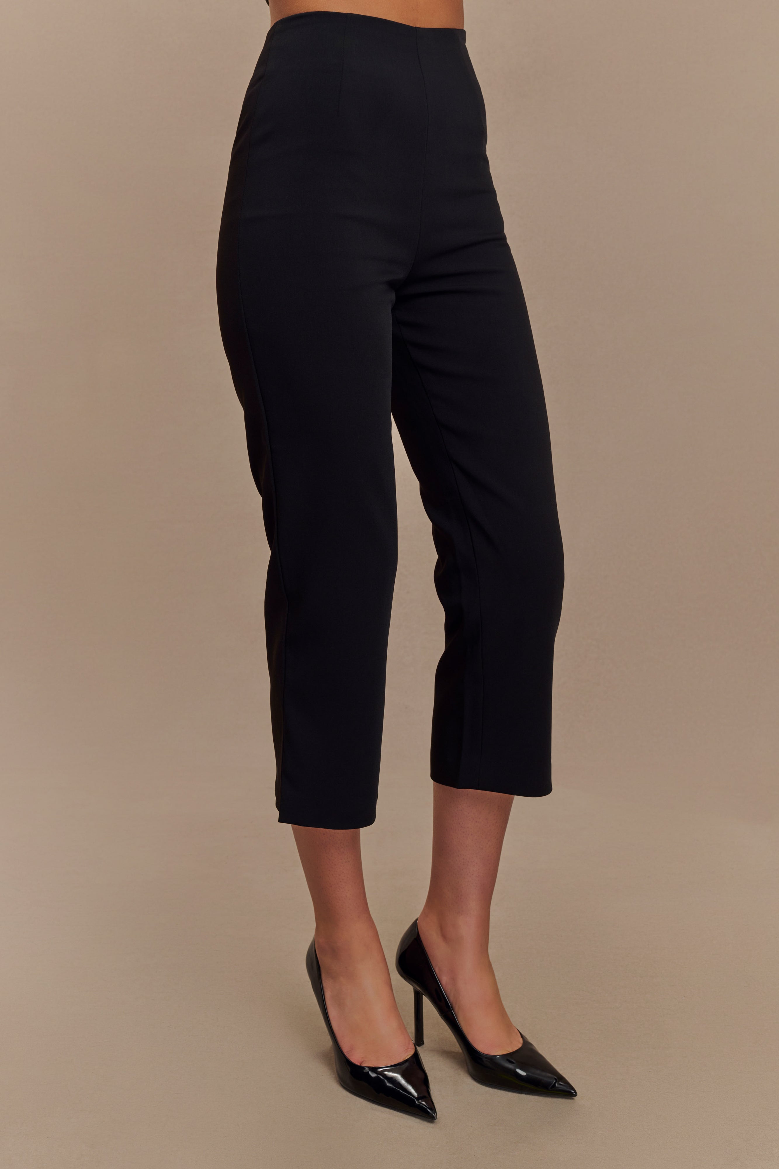 Nola Suiting Capri Pants - Black、mySite、solidvoid