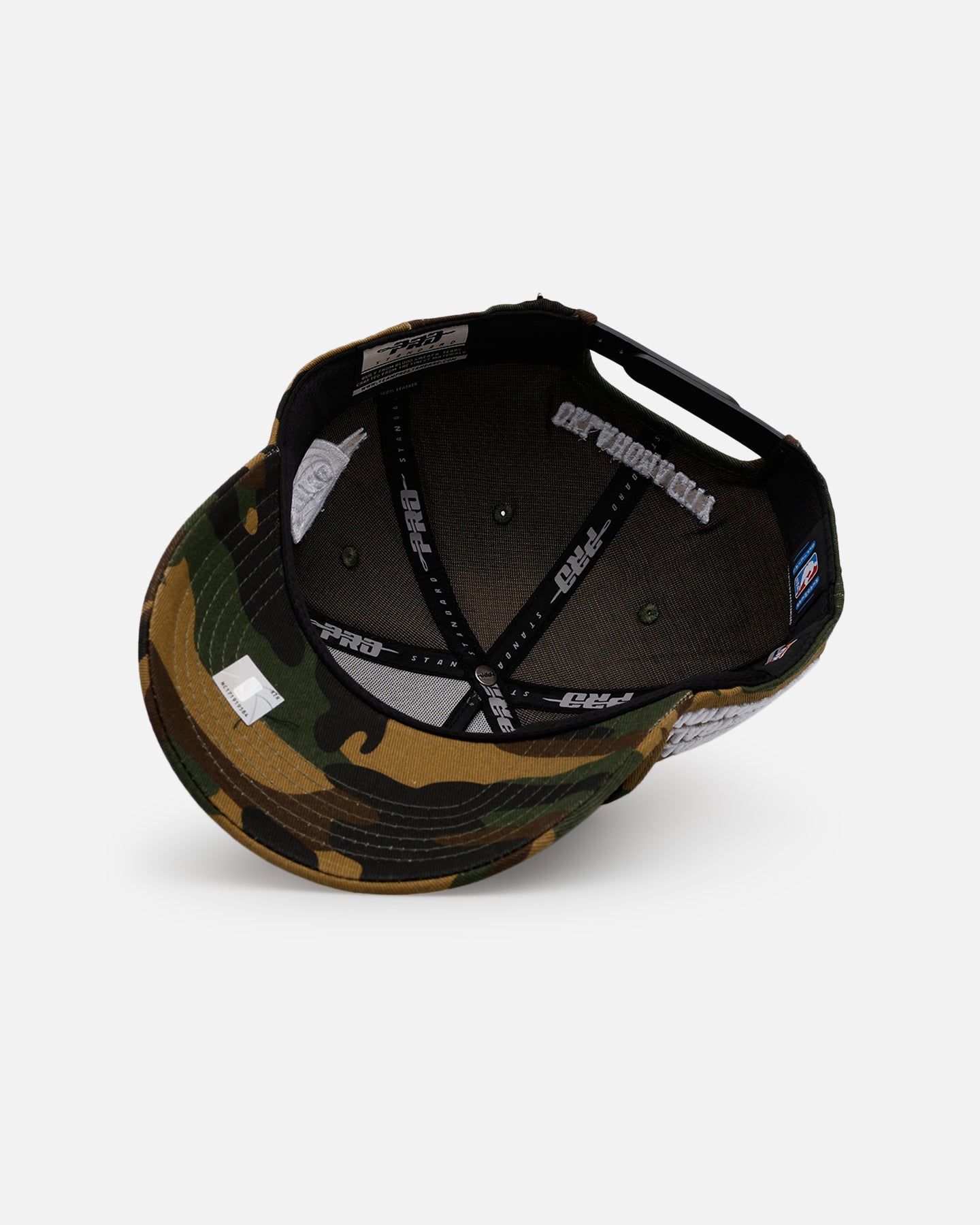 Pro Standard Oklahoma City Thunder 'Woodland Camo' Pro Pinch Snapback Camo、mySite、zt4zffjzw