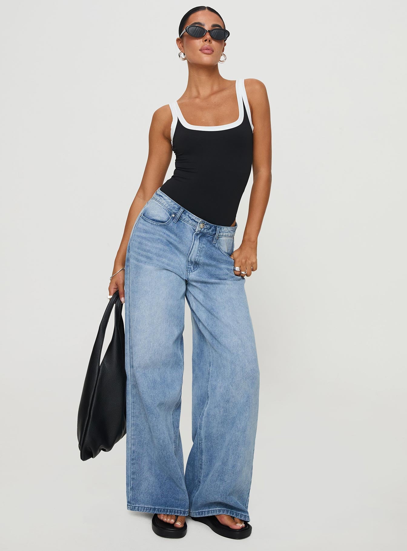 Astrea Bodysuit Black / White、mySite、solidvoid