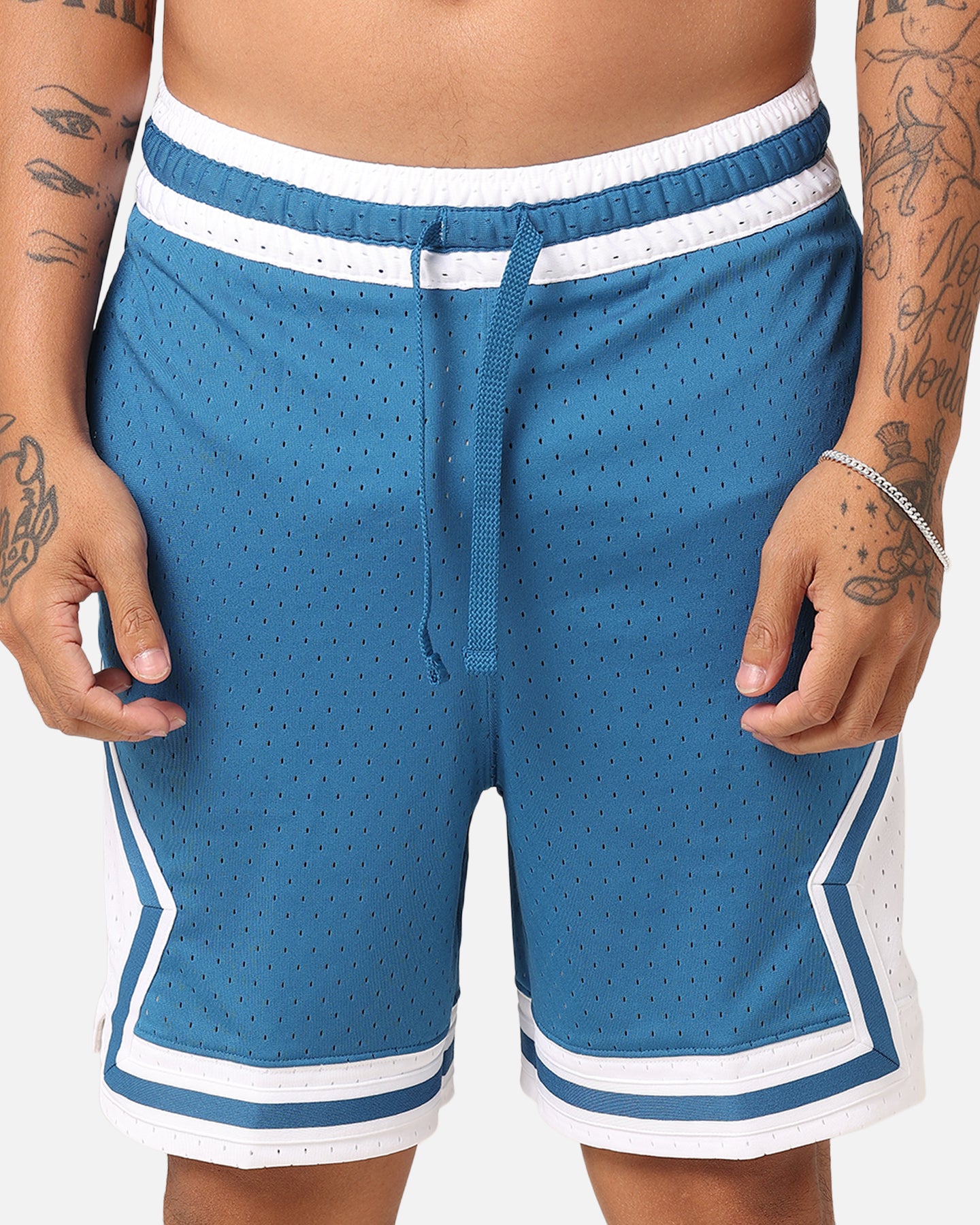 {product_title} - {shop_name}