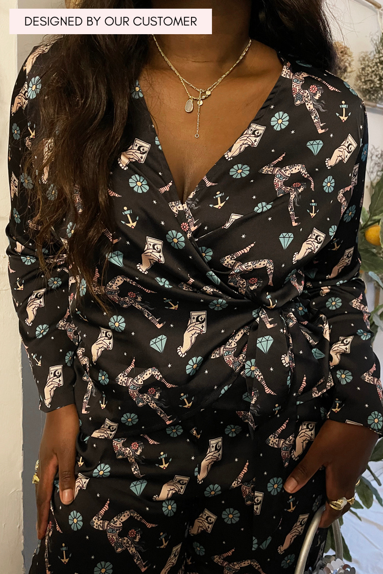 Amy Tattoo Wrap Top、mySite、solidvoid