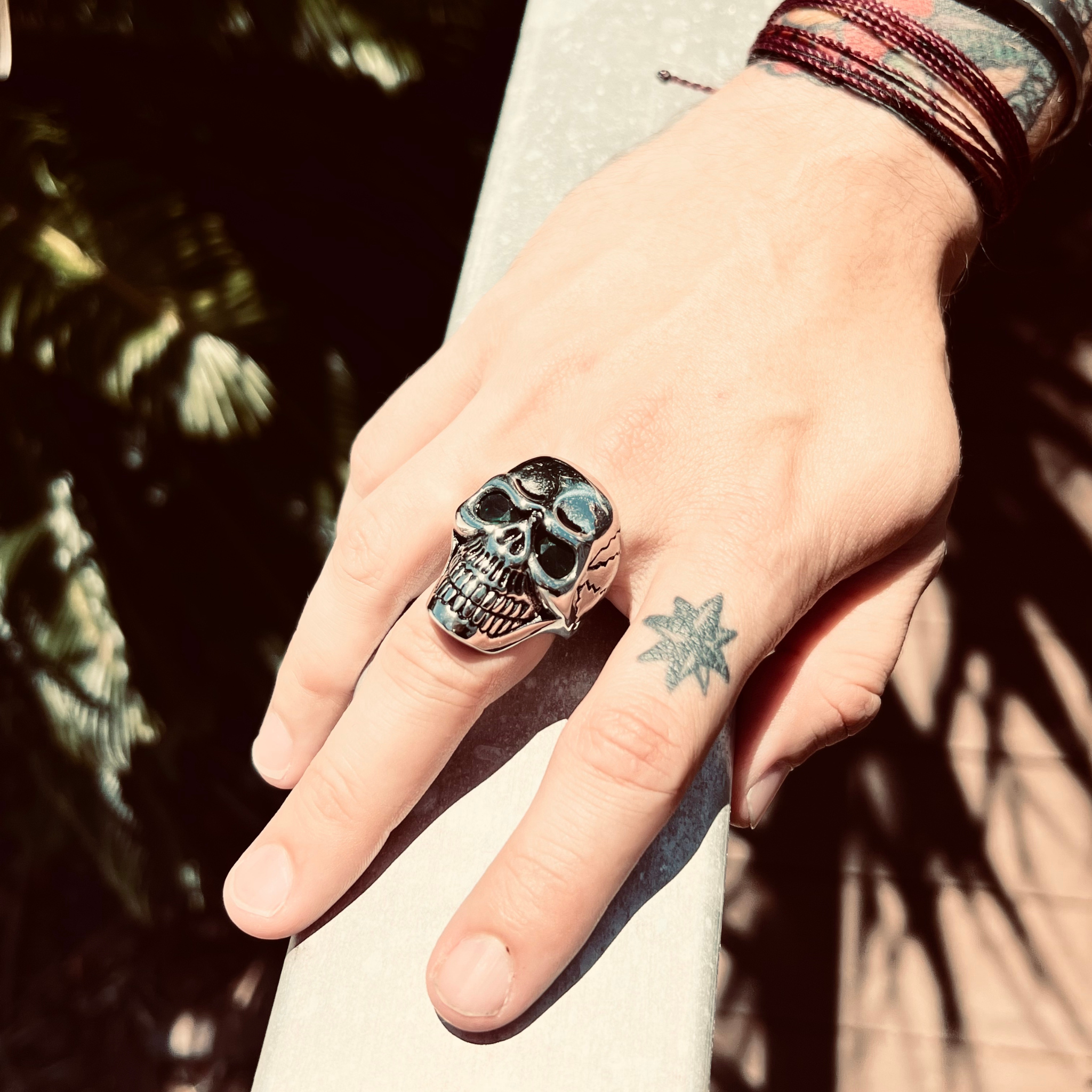 Detailed Cracked Skull with CZ Eyes Stainless Steel Ring / SCR4033、mySite、dreamappss