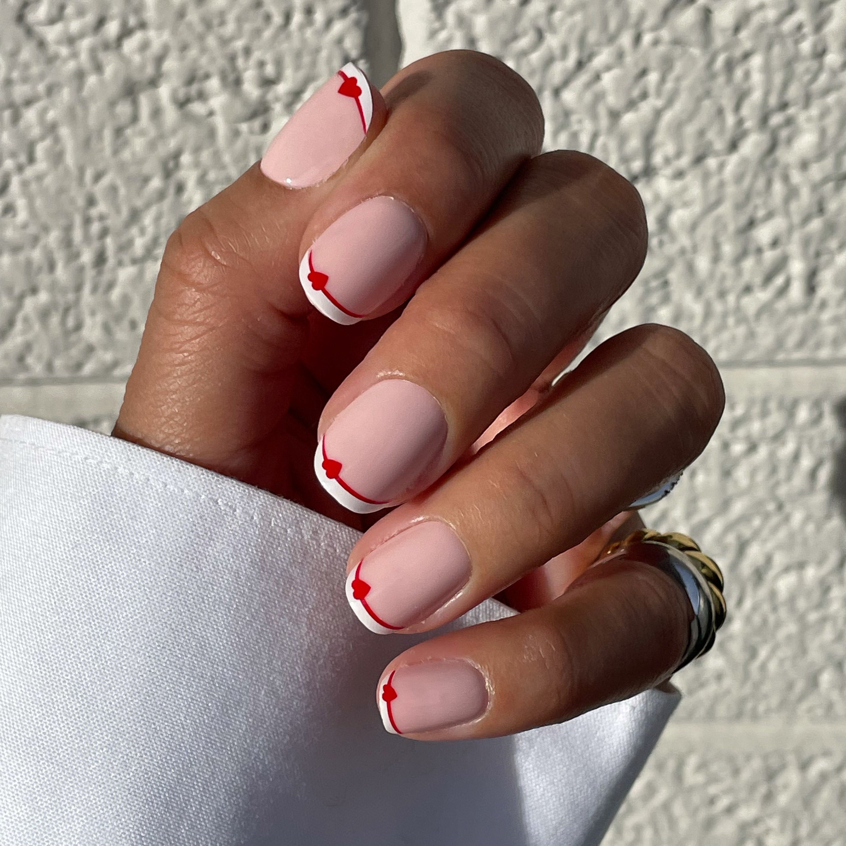 Classic French with CV Heart - Squoval | Extra Short、mySite、solidvoid