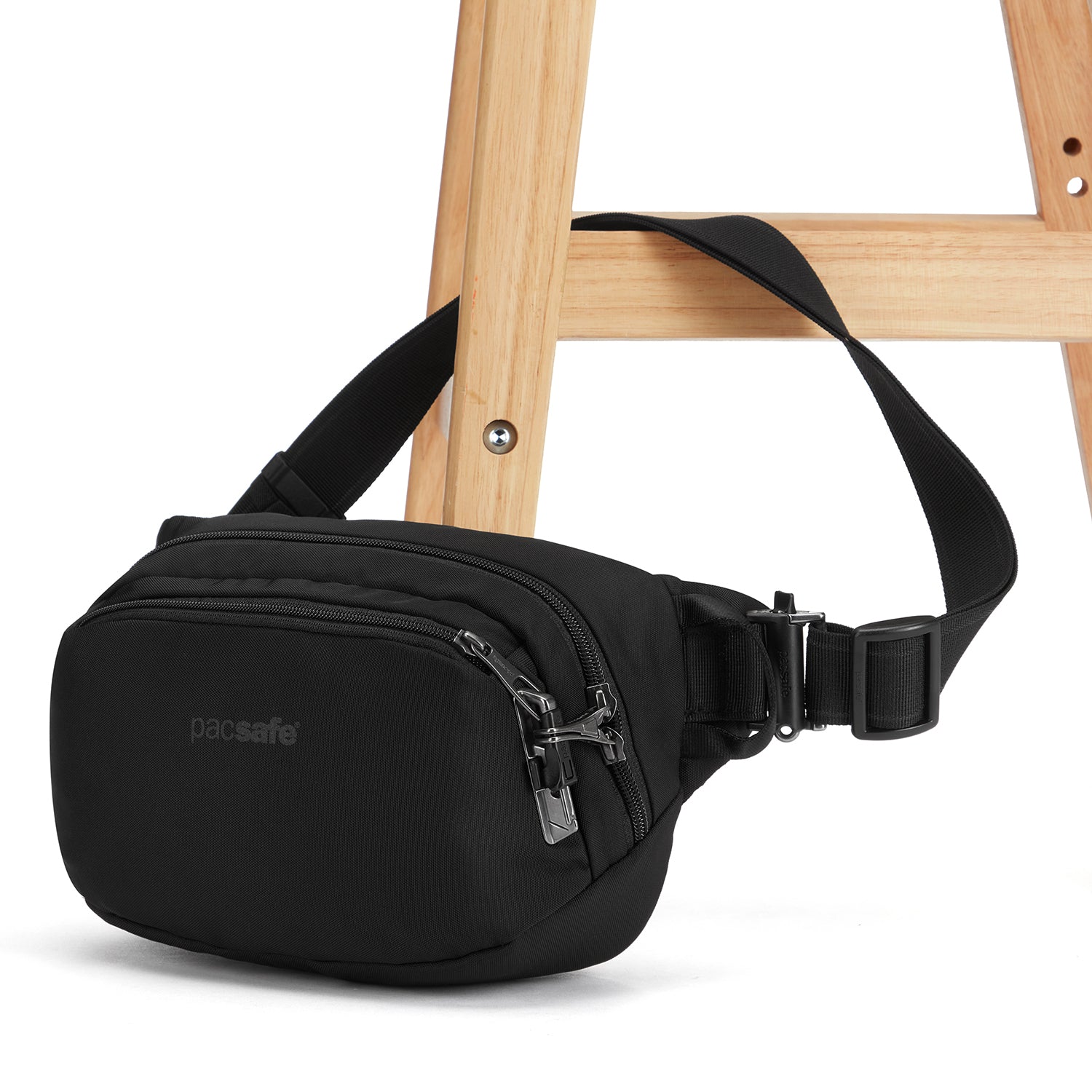 Pacsafe® V anti-theft hip pack、mySite、garagedoors4me