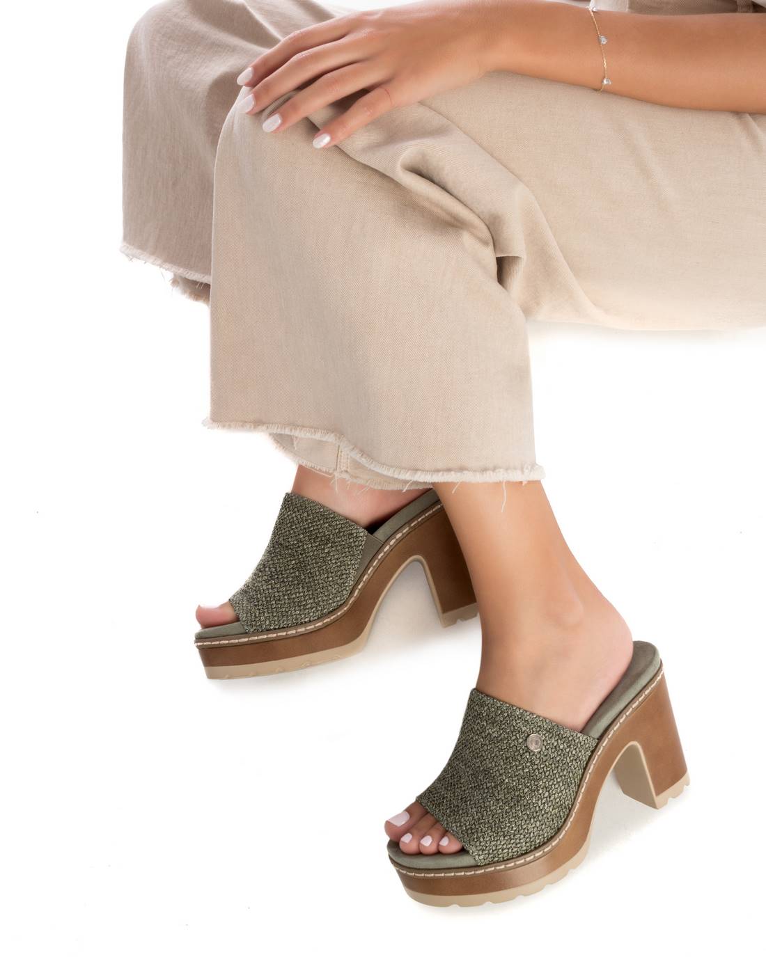 SANDALIA DE MUJER REFRESH 17180302、mySite、gtrtttuynbv