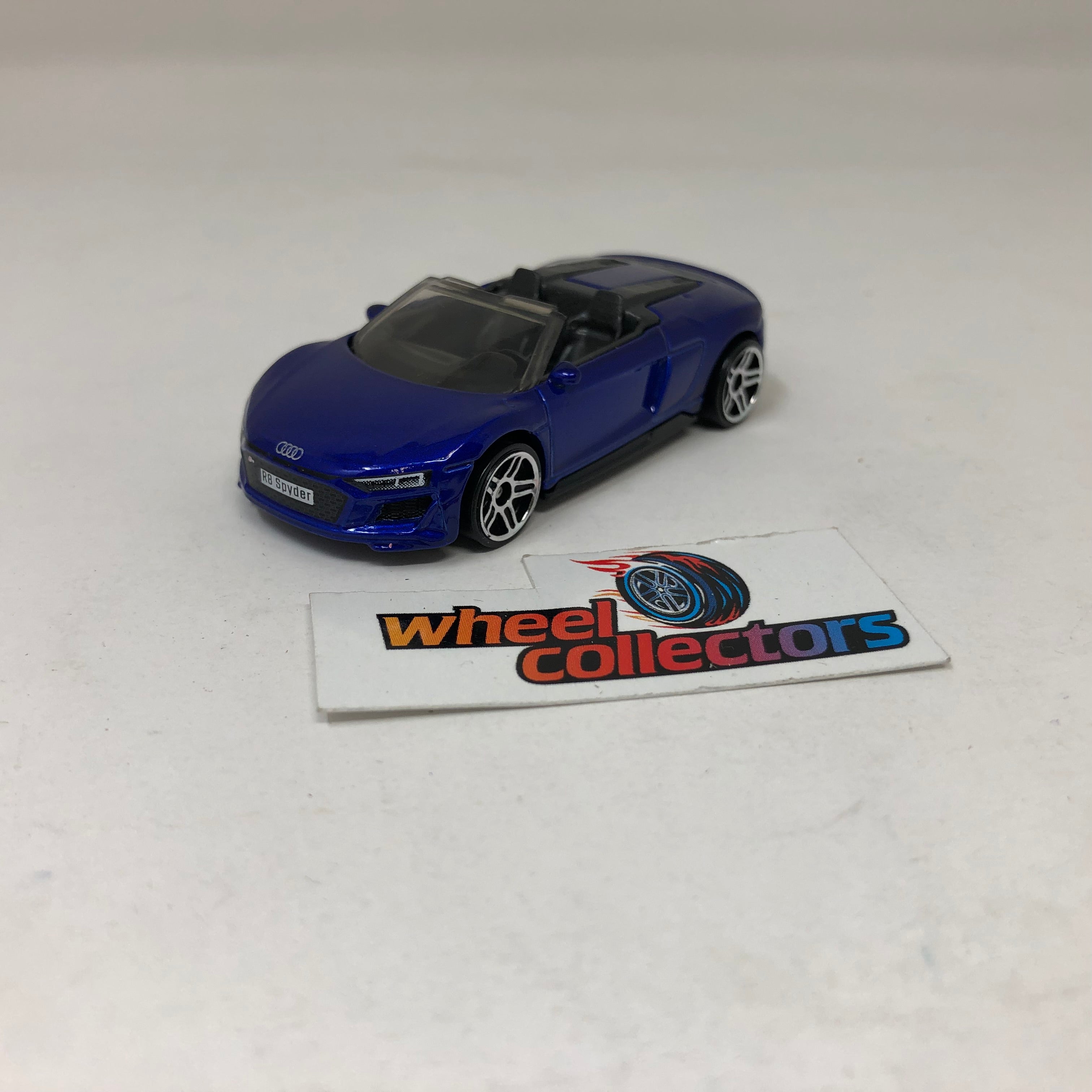 2019 Audi R8 Spider * Hot Wheels Loose 1:64 Scale Diecast Model、mySite、hgirdovlk