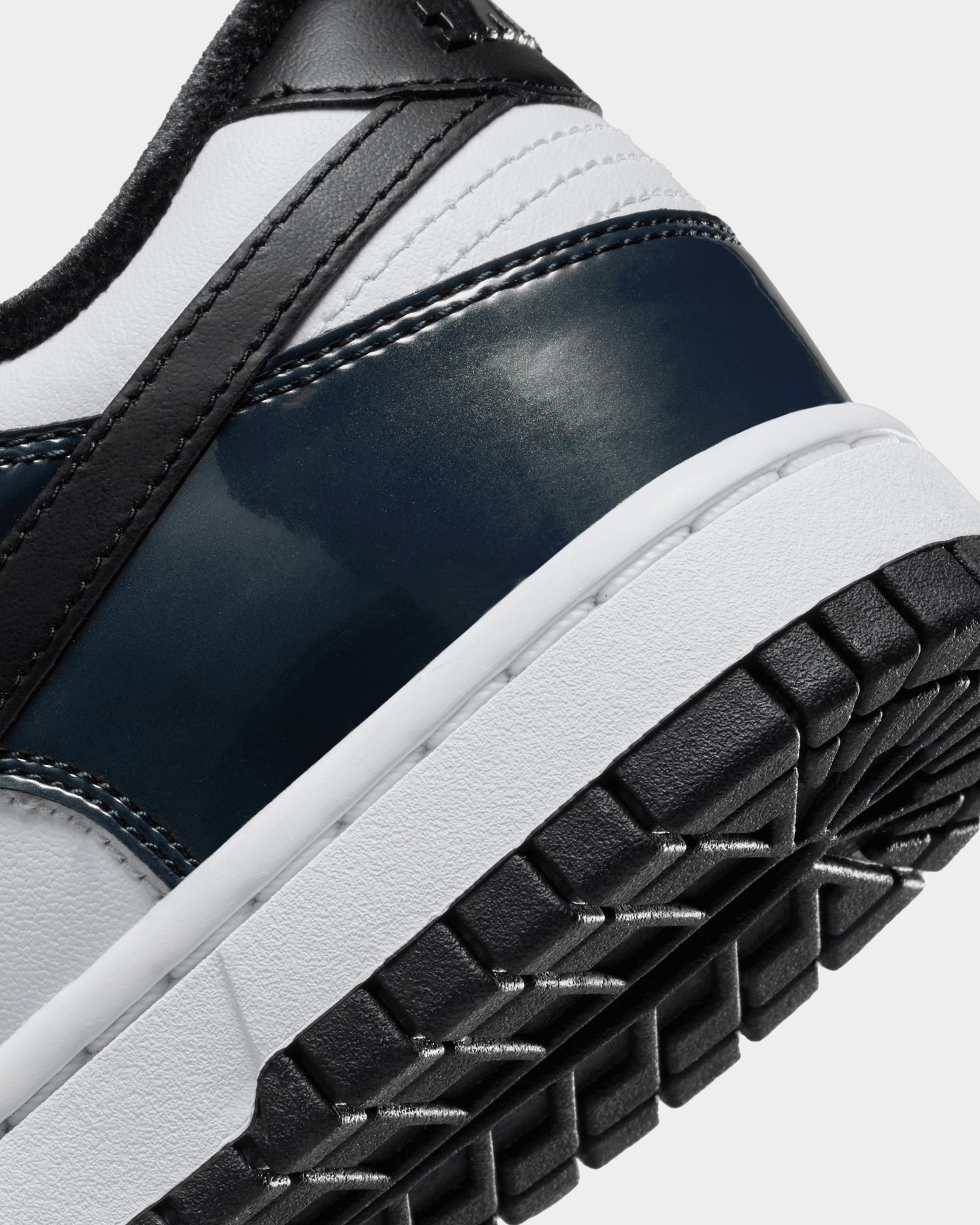 Nike Women's Dunk Low SE 2 Black/Black、mySite、zt4zffjzw