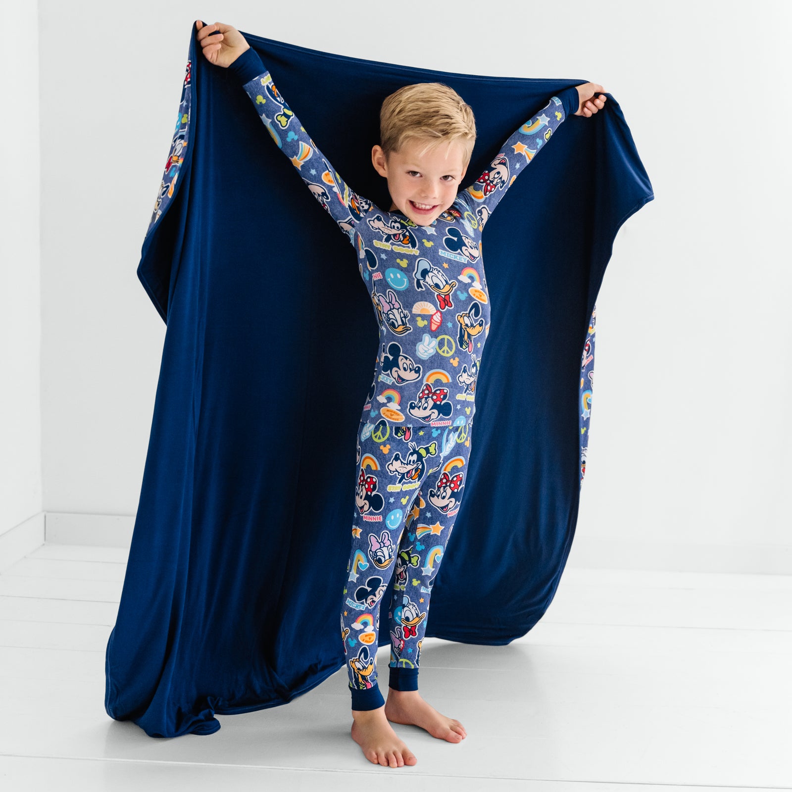 Navy Disney Mickey's Clubhouse Large Cloud Blanket®、mySite、g9winljtr