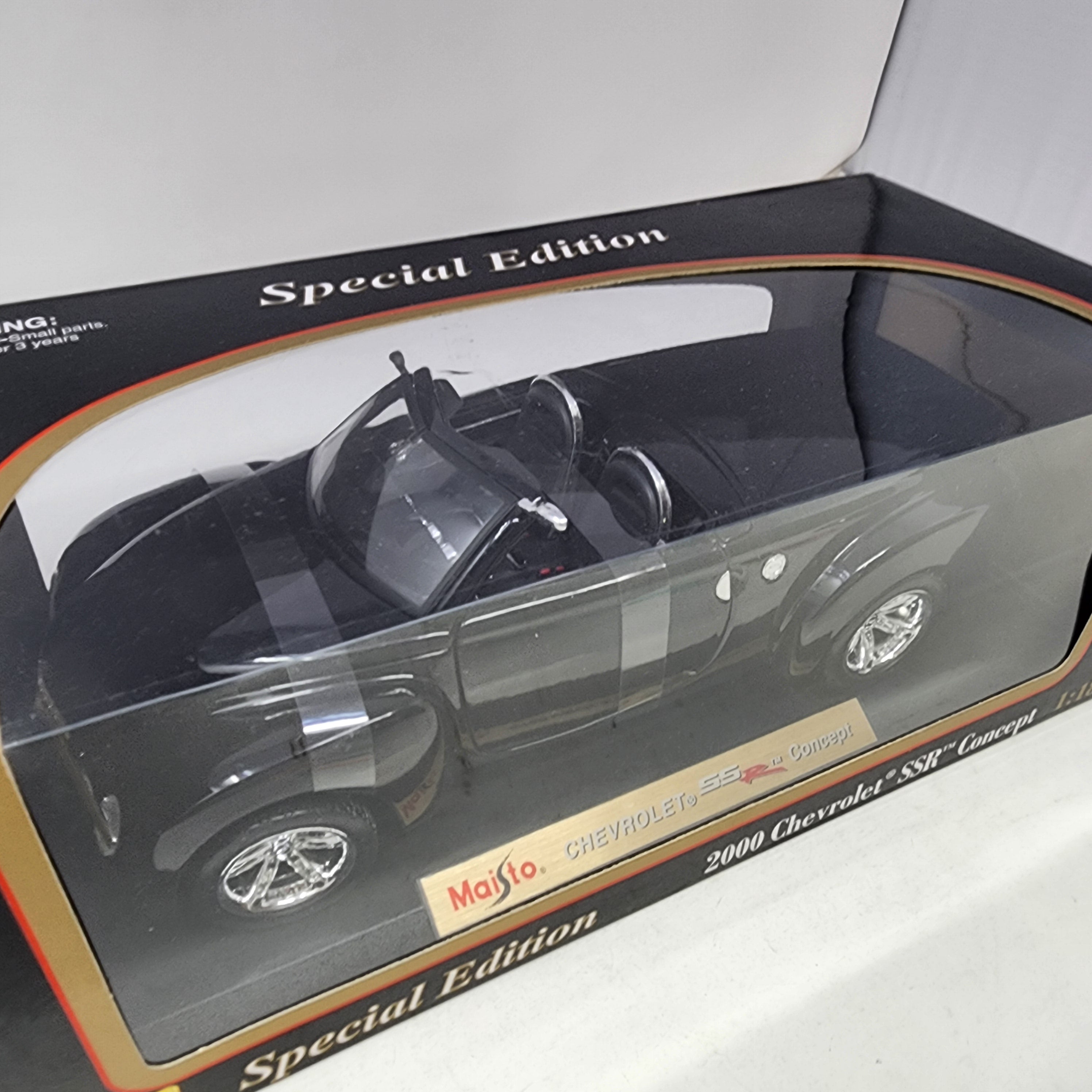 2000 Chevrolet SSR Concept * Maisto Special Edition 1/18 Scale、mySite、hgirdovlk
