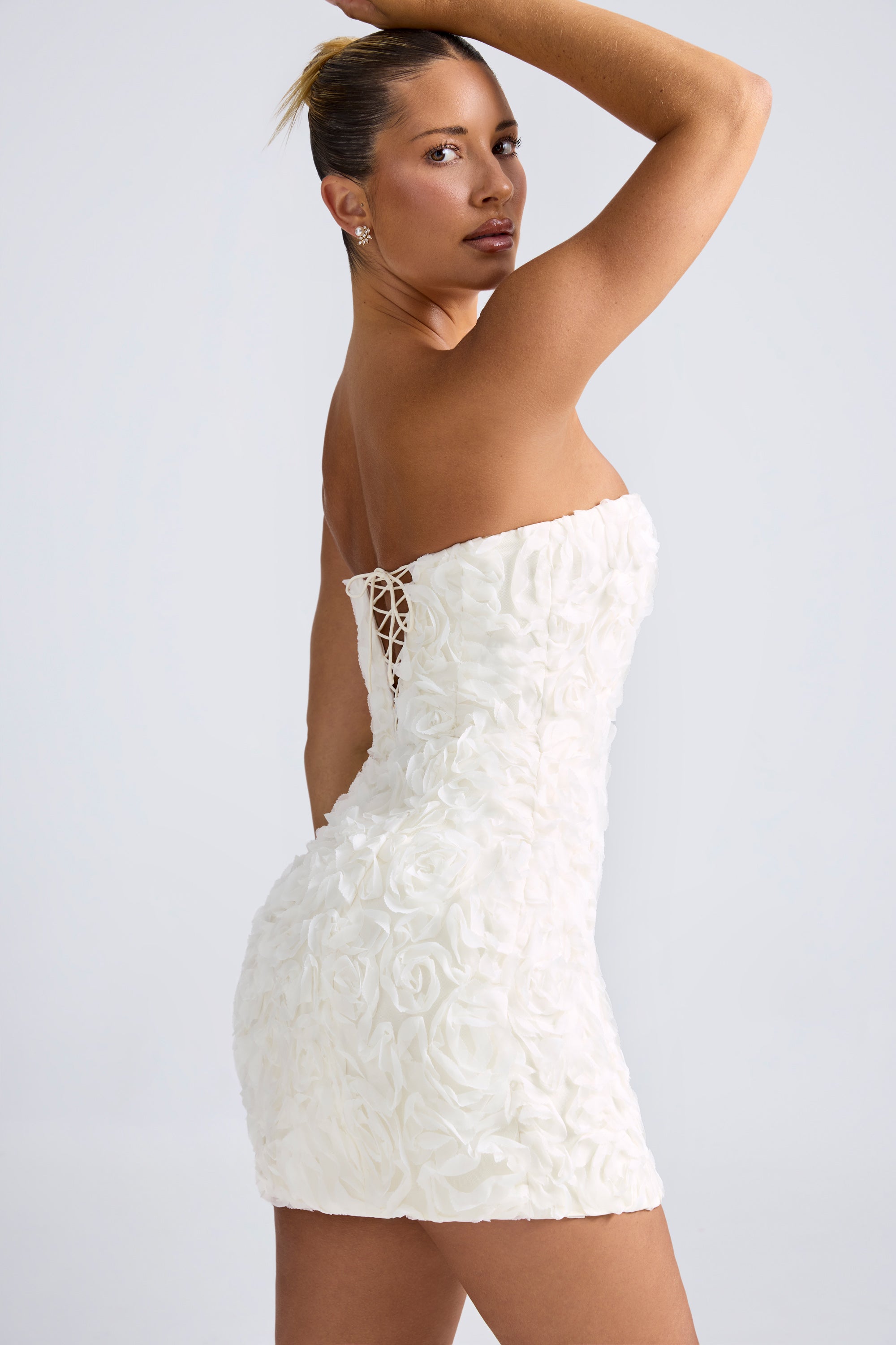 Floral-Appliqué Bandeau A-Line Mini Dress in White、mySite、solidvoid