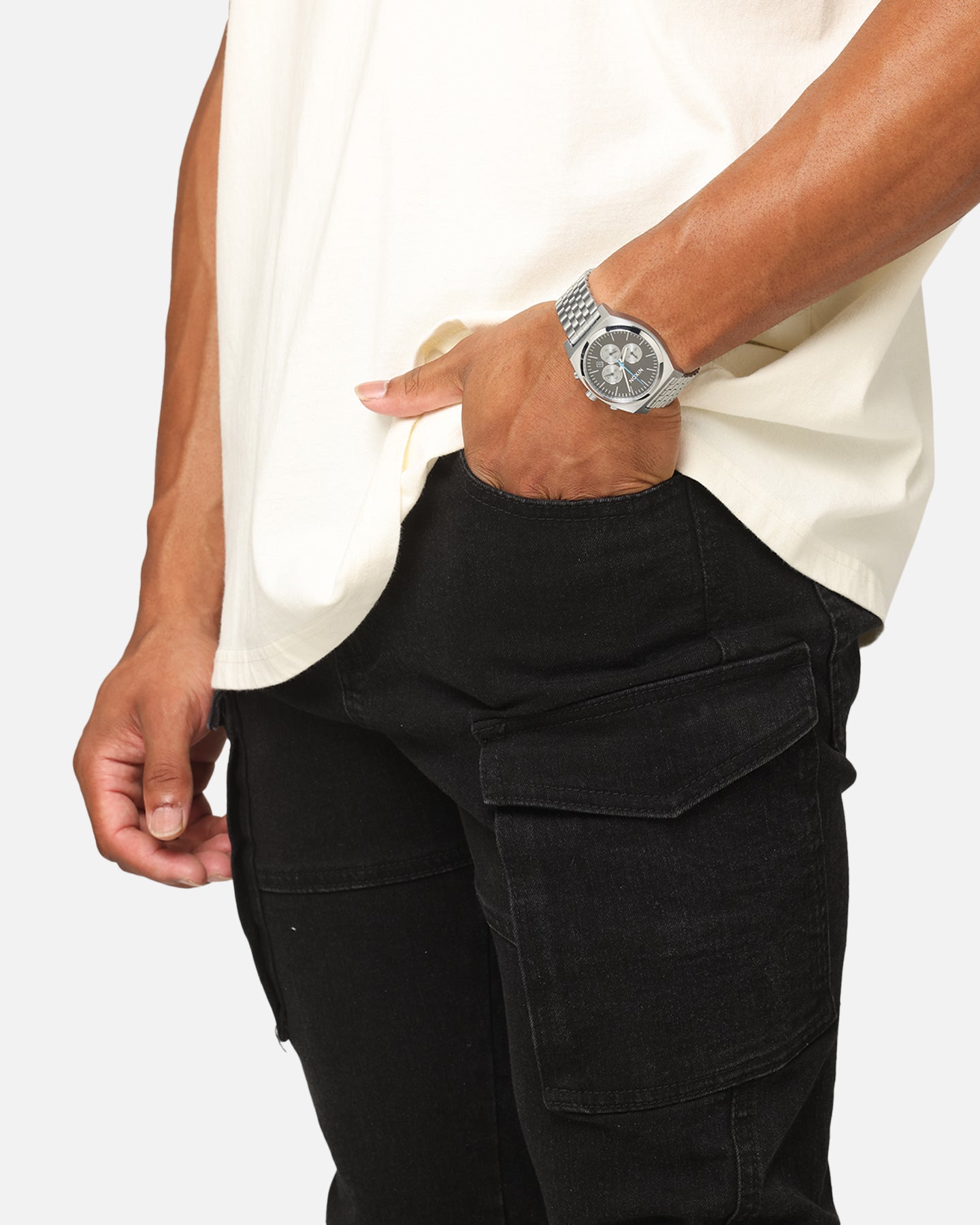 {product_title} - {shop_name}