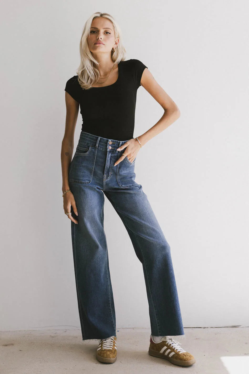 {product_title} - {shop_name}