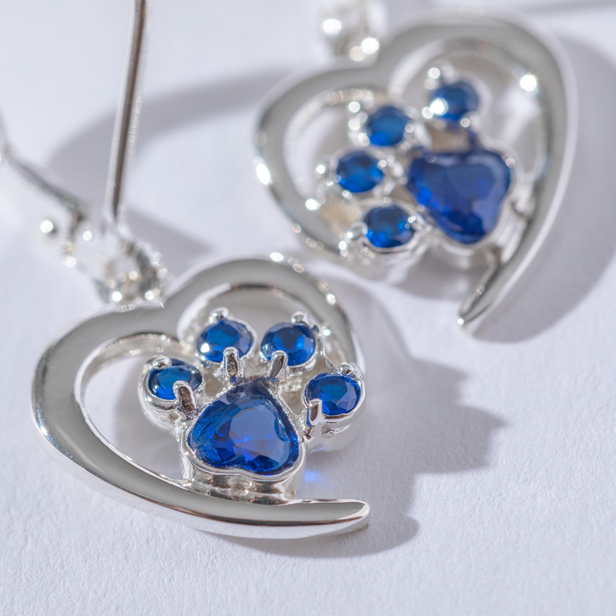 Always in My Heart Sterling Birthstone Paw Print Earrings、mySite、camillekostekn