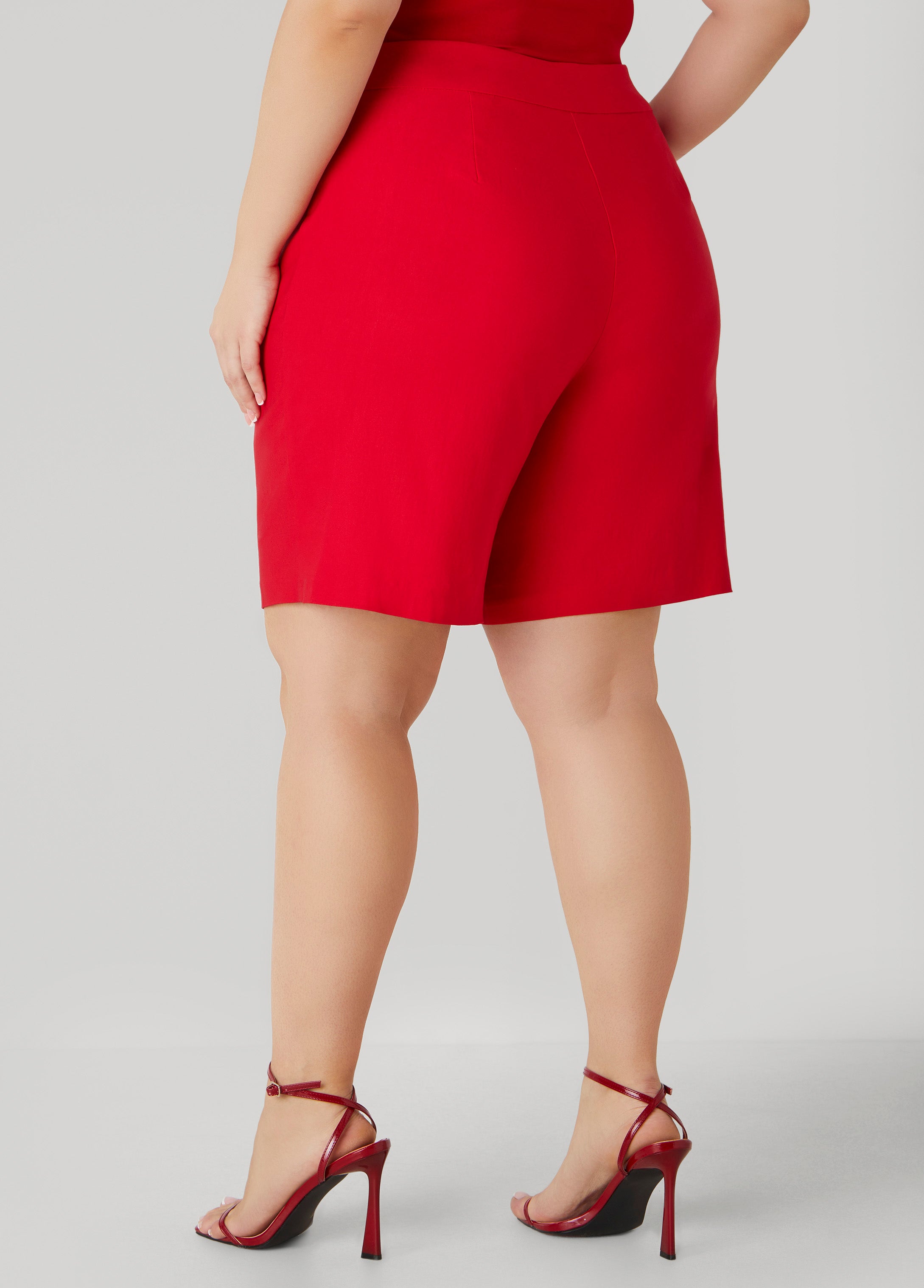 Button Embellished Shorts、mySite、bengalsvssteelers