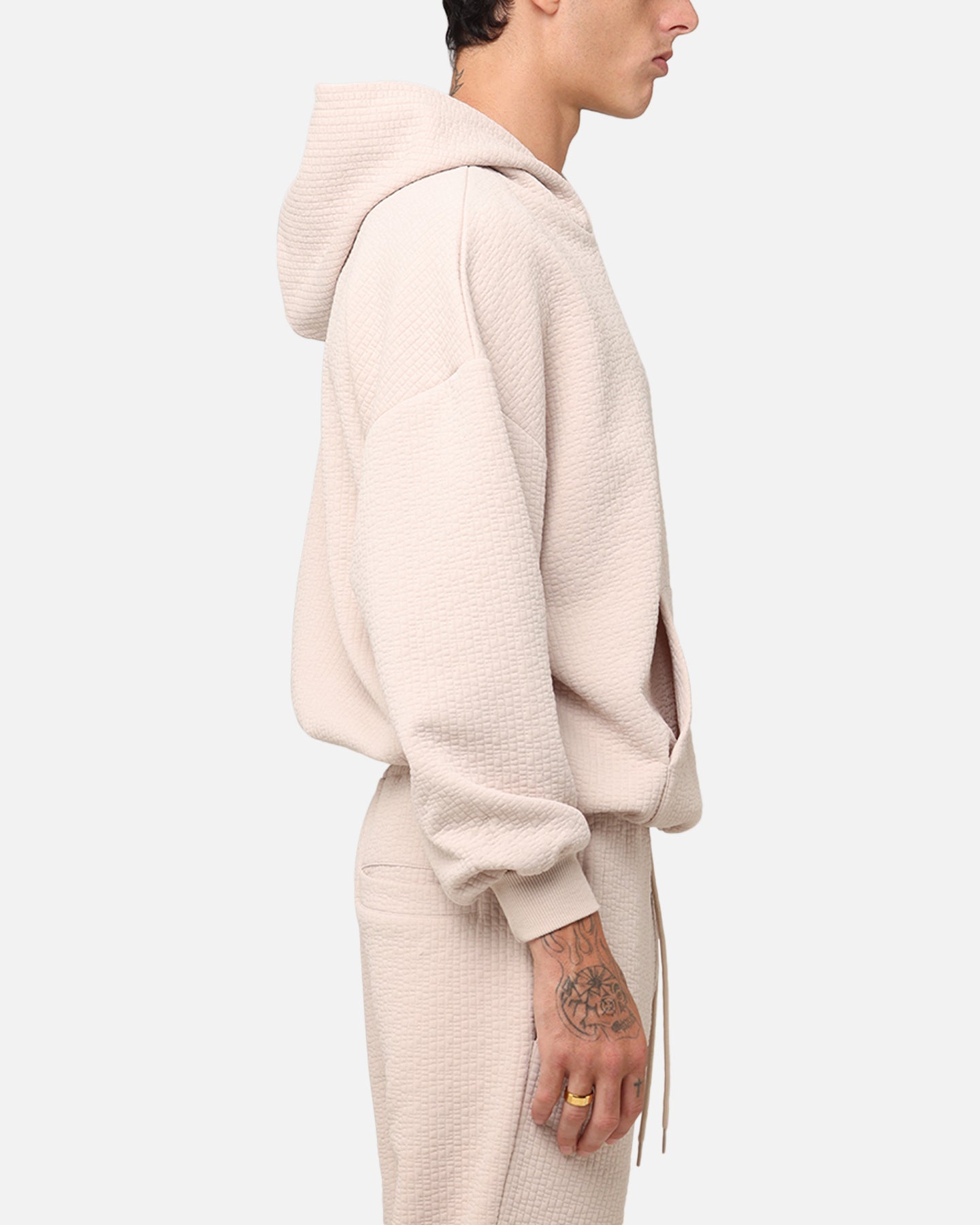 {product_title} - {shop_name}