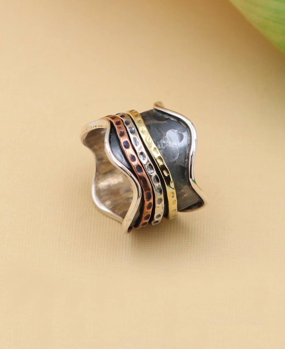 Mixed Metal Spinning Meditation Ring、mySite、topwebapps