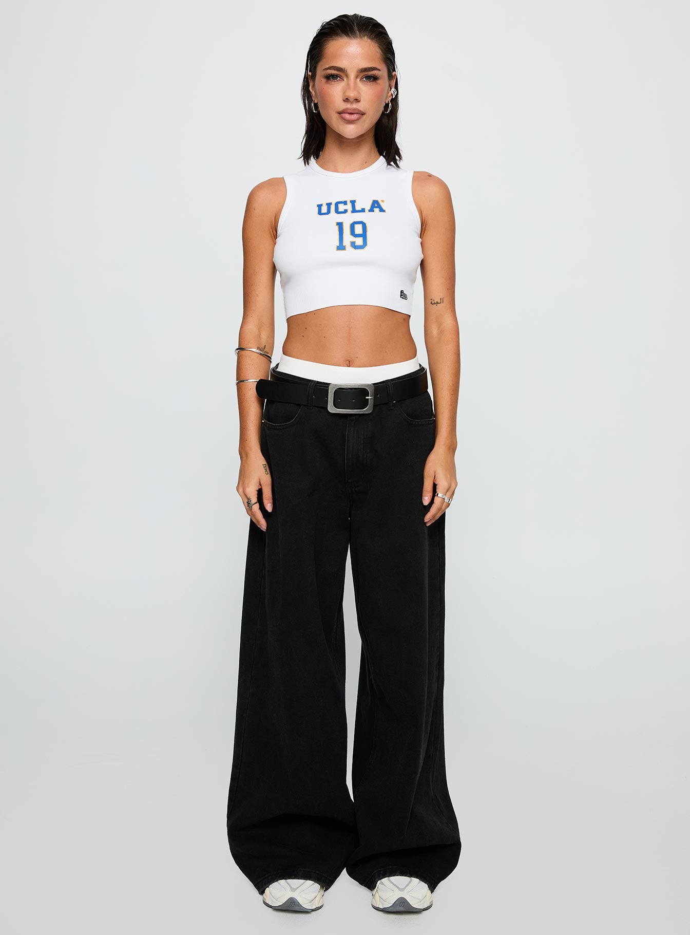 UCLA Cutoff Tank Top White、mySite、solidvoid