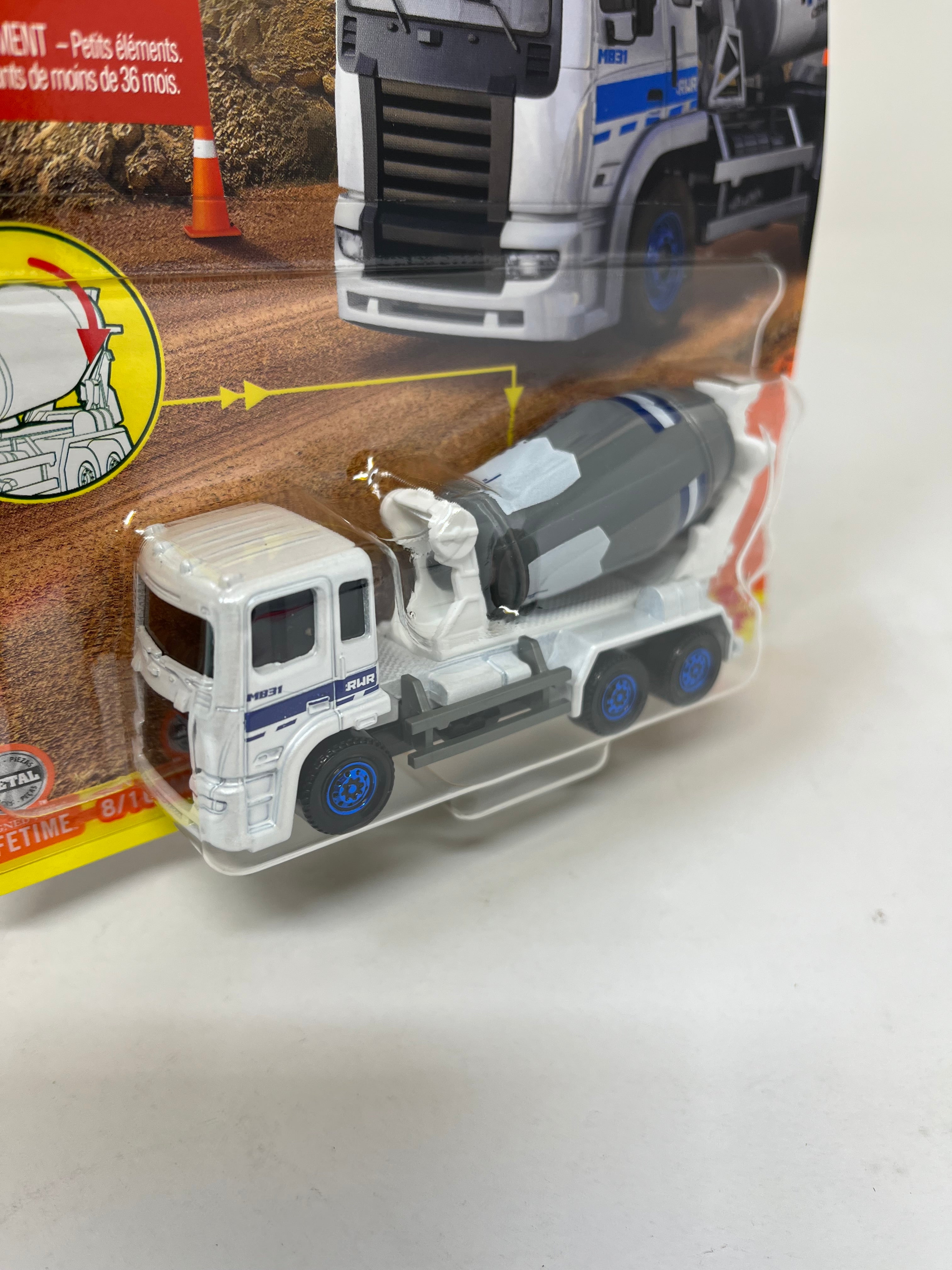 Cement King HD * WHITE * Matchbox Working Rigs Case X、mySite、hgirdovlk