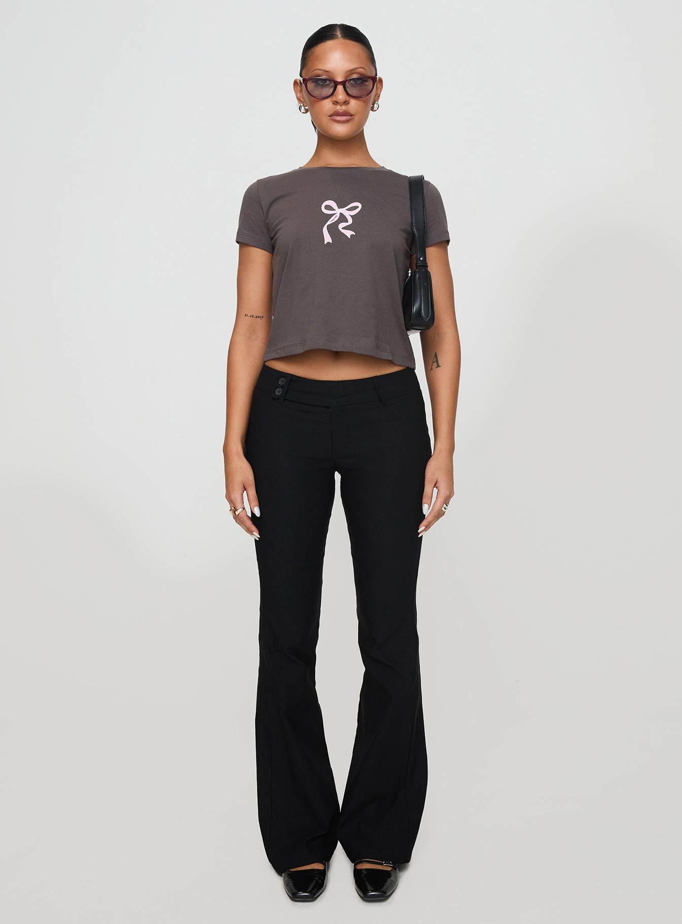 Polly Bow Tee Charcoal、mySite、solidvoid