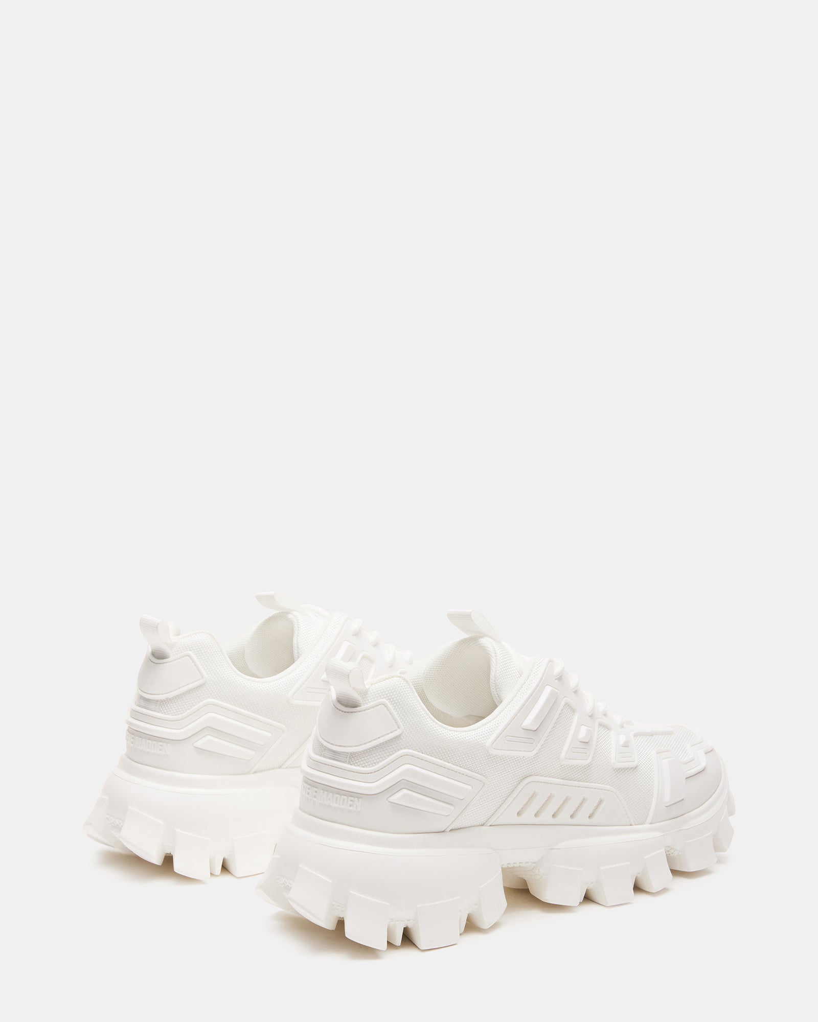 PONCE WHITE - SM REBOOTED、mySite、gtrtttuynbv