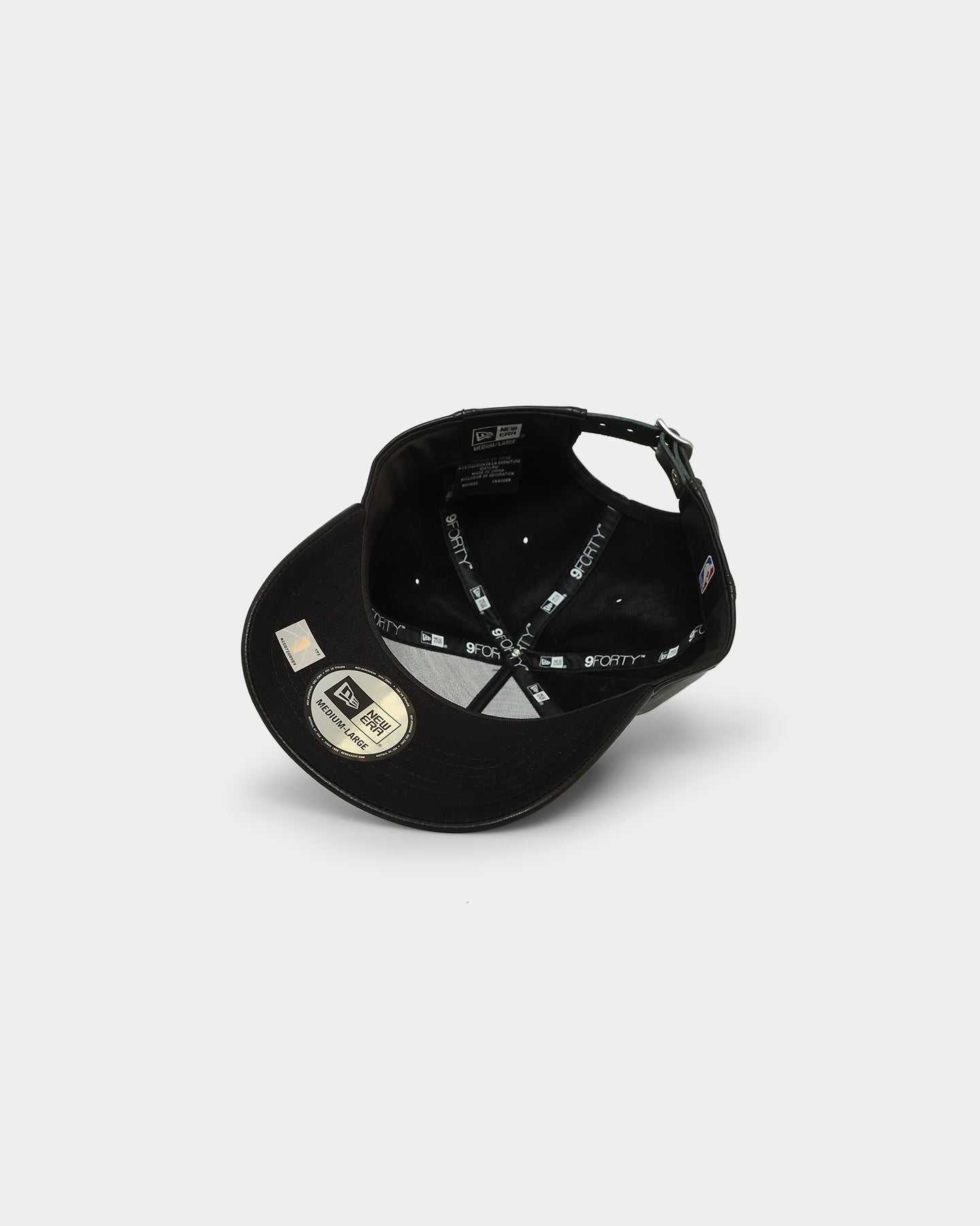 New Era Chicago Bulls 'PU Leather' 9FORTY K-Frame Strapback Black/White、mySite、zt4zffjzw