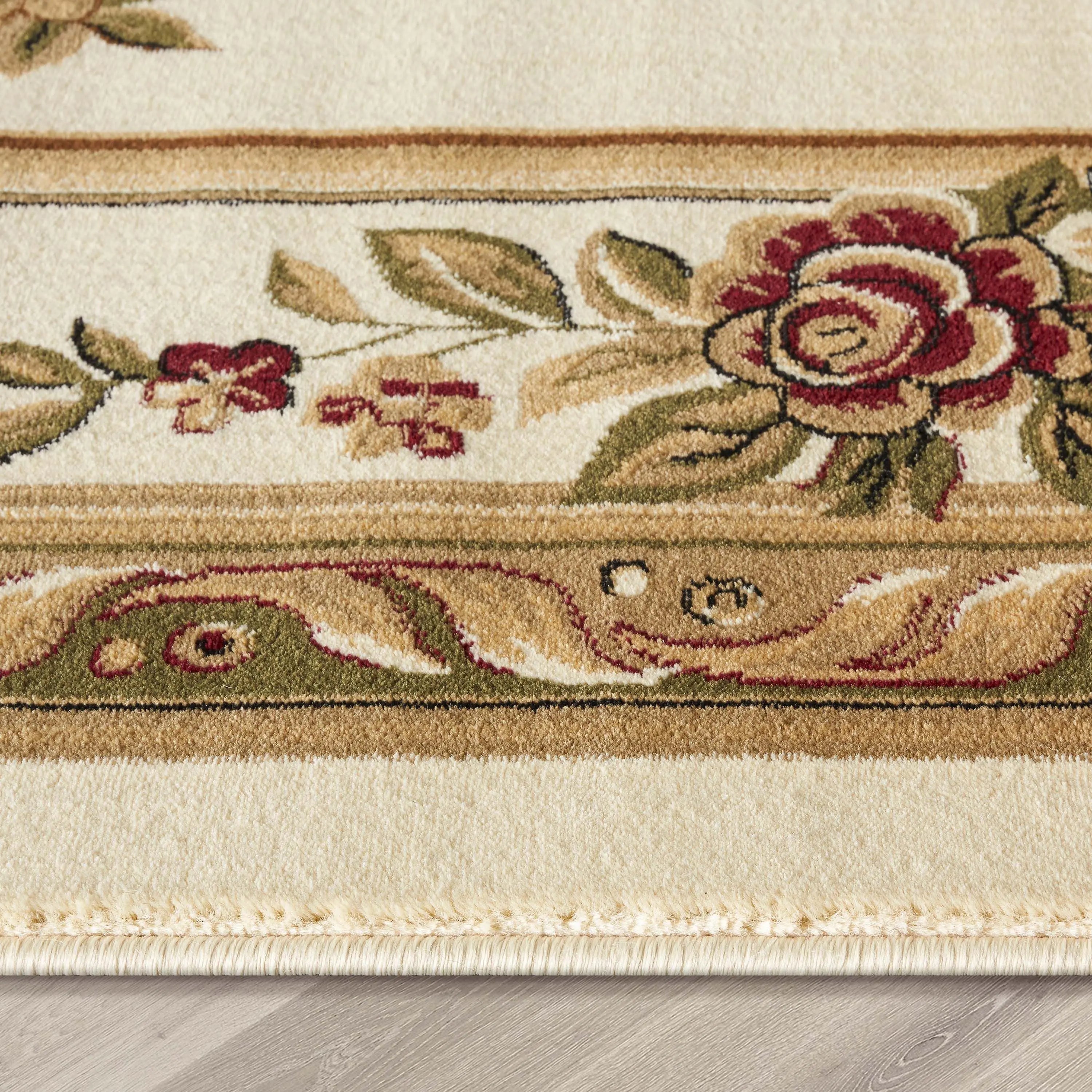 Le Petit Palais Ivory Traditional Rug、mySite、gigharbornorthrealestate