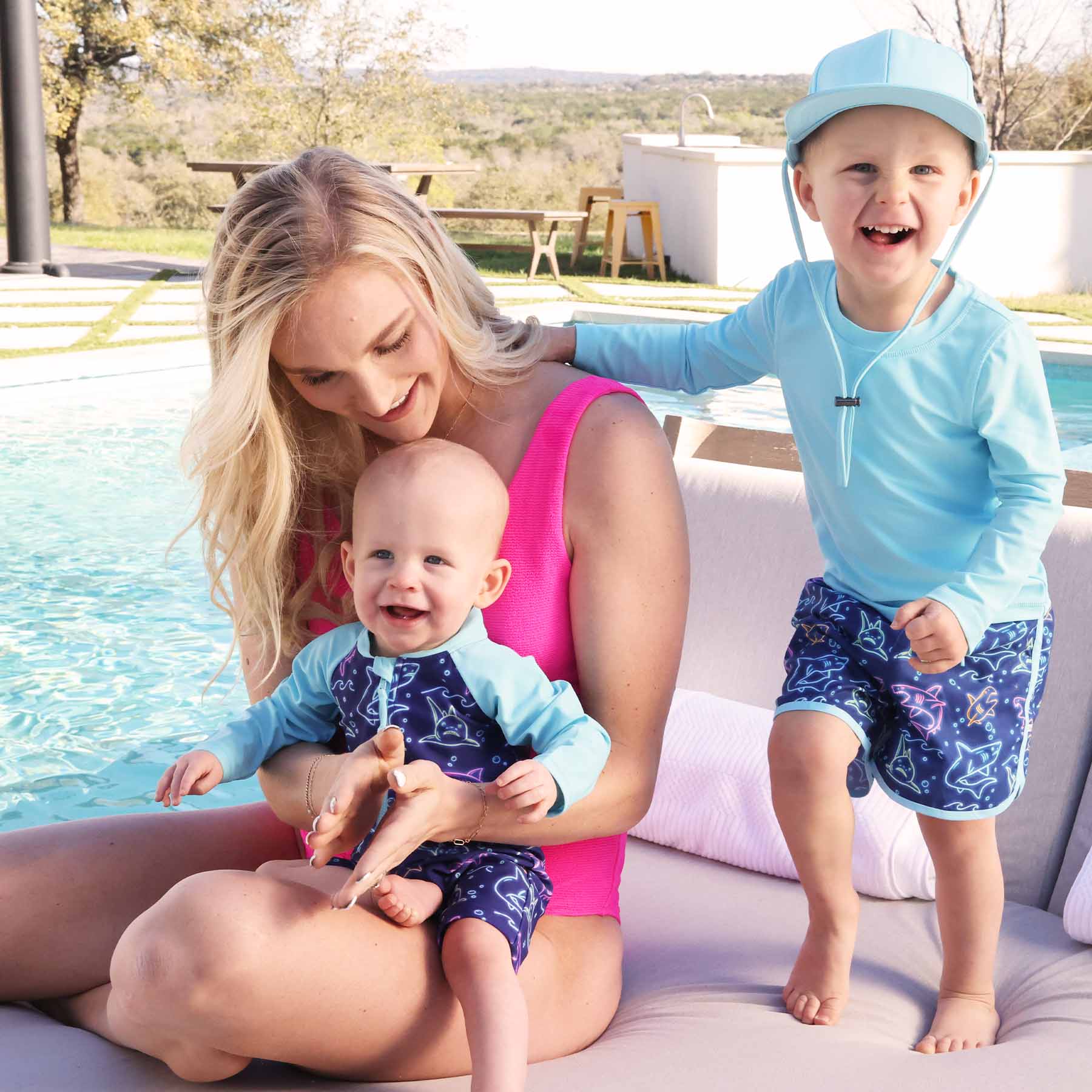  Boy's Swim Trunks | Glow Fins、mySite、layawaytickets