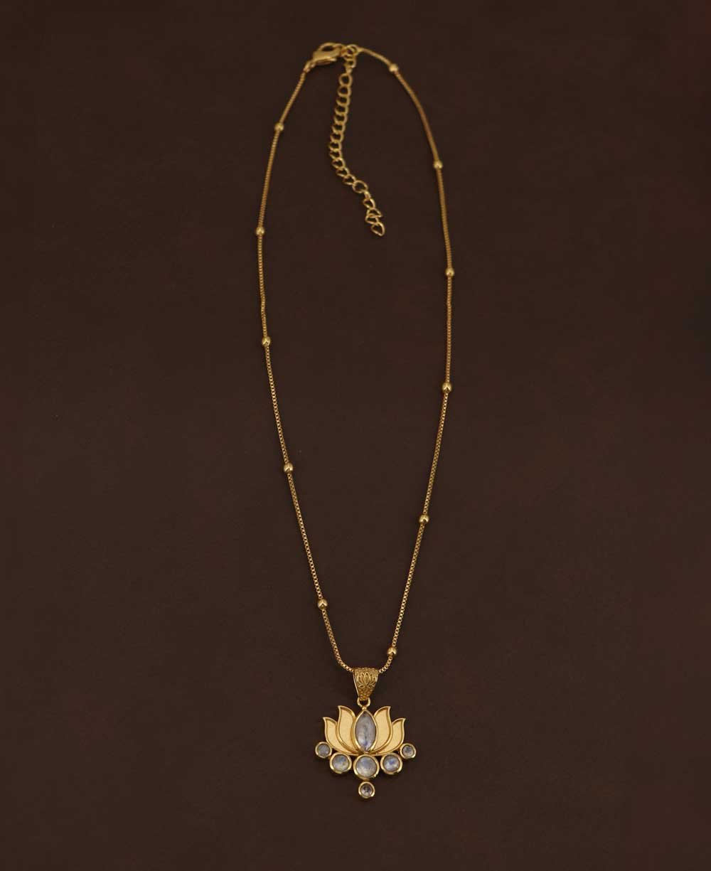 Rainbow Moonstone Gold Plated Lotus Necklace、mySite、topwebapps