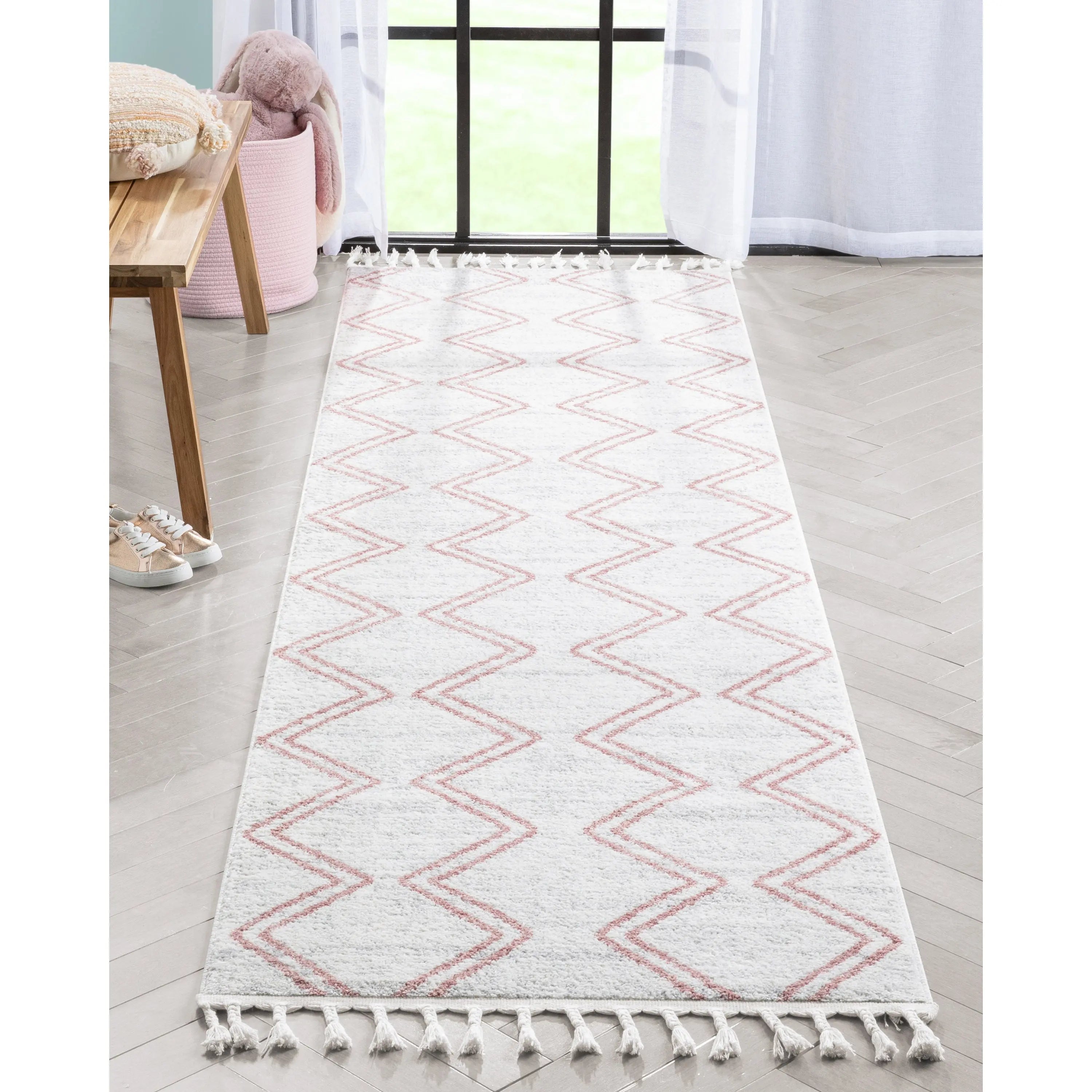 Reeve Modern Chevron Zig-Zag Pink Ivory Kids Rug、mySite、gigharbornorthrealestate