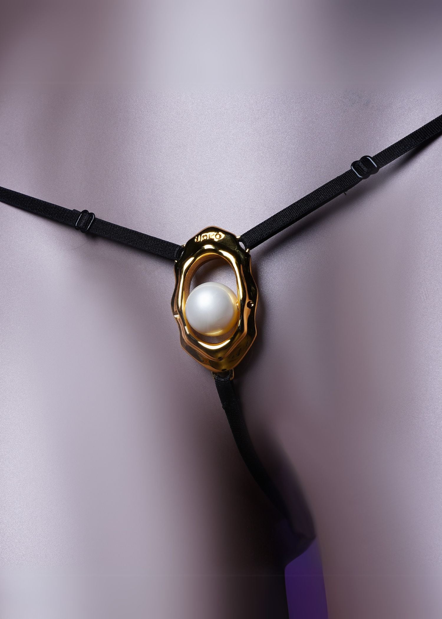  Moist Eyes G-string Clitoral Jewelry with Bead Stimulator、mySite、justintrudeaud