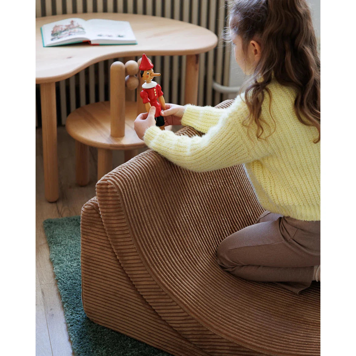 Toffee Moon Chair、mySite、gigharbornorthrealestate