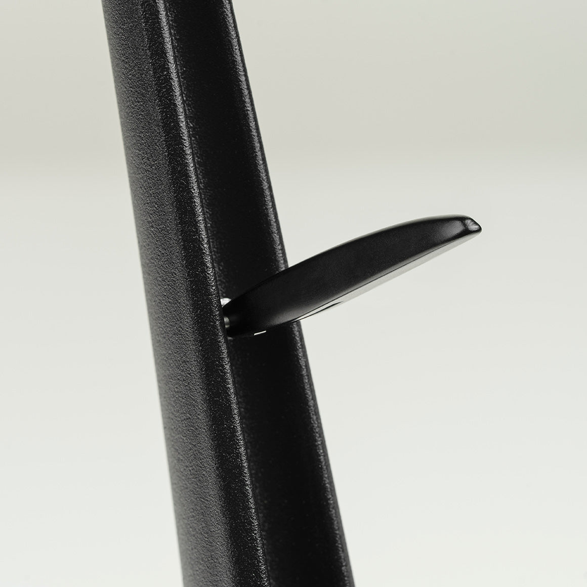  Meze - Manta Headphone Stand、mySite、merchandisen