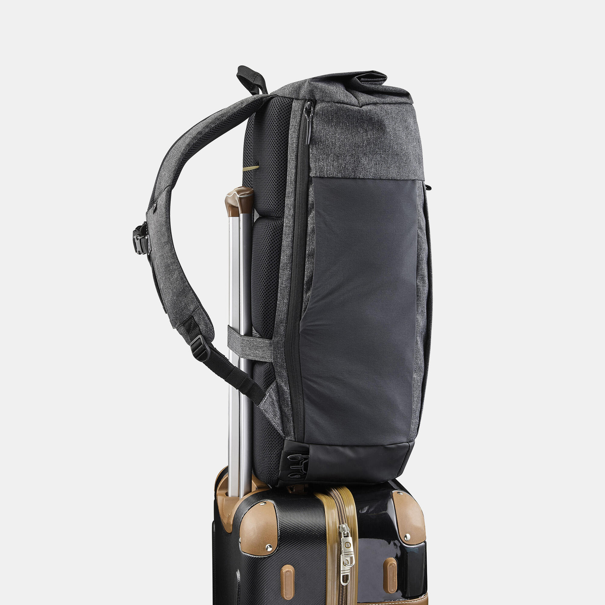 Quechua NH Escape 500 Rolltop 32 L Backpack