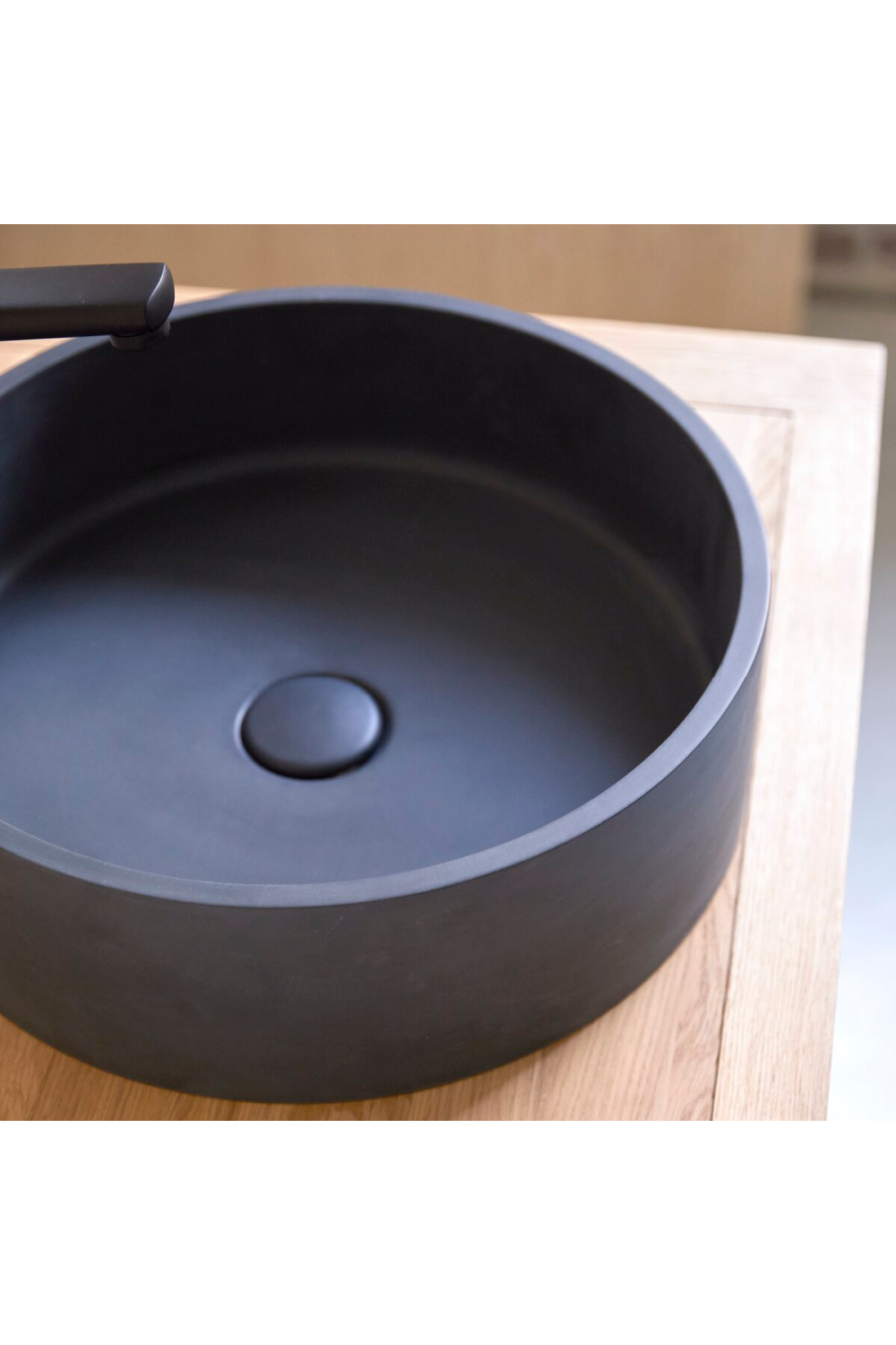 Round Concrete Bathroom Sink | Tikamoon Gina、mySite、neckold