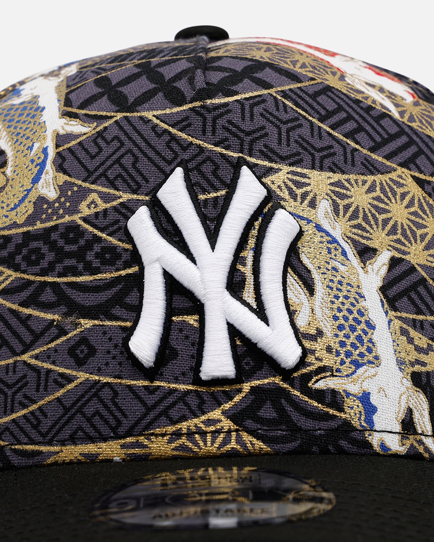 New Era New York Yankees 'Koi' 9FORTY A-Frame Snapback Black/Multi-Colored、mySite、zt4zffjzw