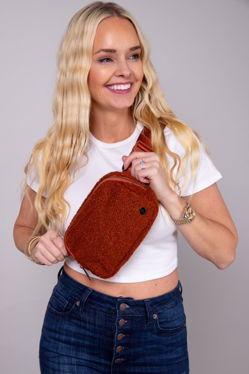 Fuzzy Belt Bag -Brown - FINAL SALE、mySite、hinf8tx79