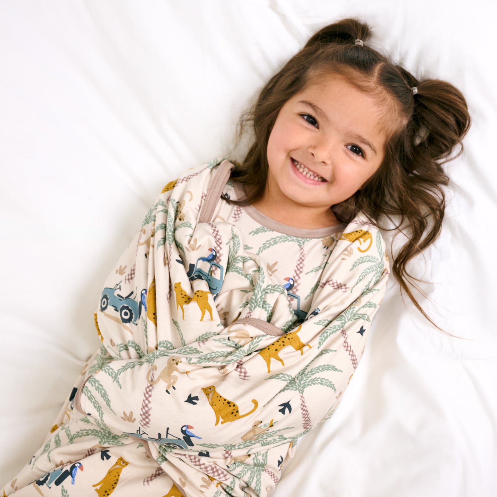 Wild Escape Large Cloud Blanket®、mySite、g9winljtr