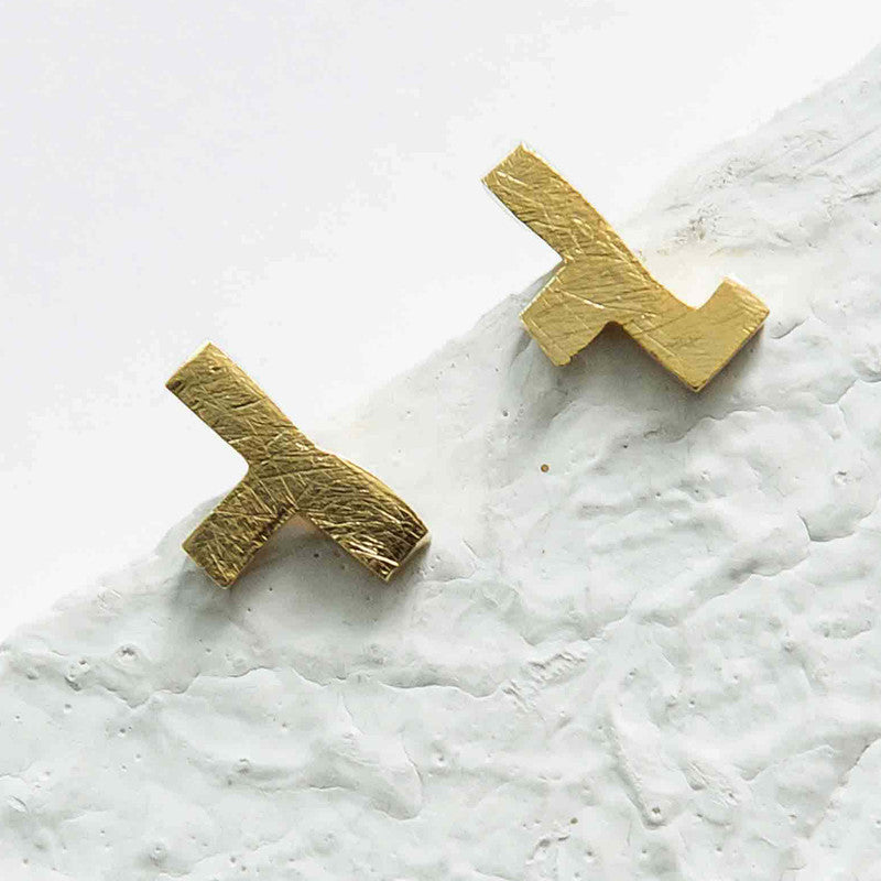 Brass Leku Stud Earrings、mySite、camillekostekn