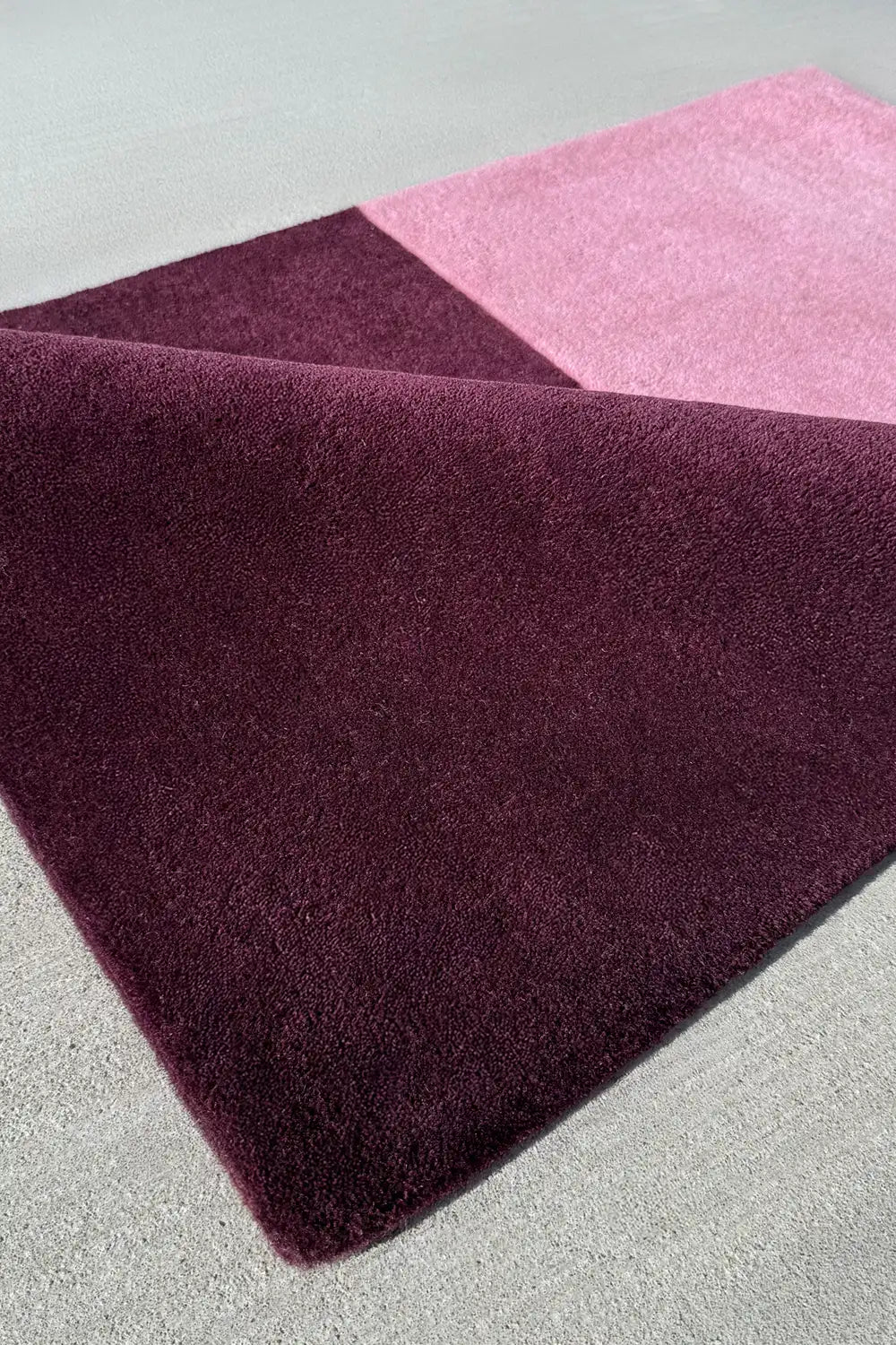 Pink and Purple Color Block Hand Tufted Wool Rug、mySite、gigharbornorthrealestate