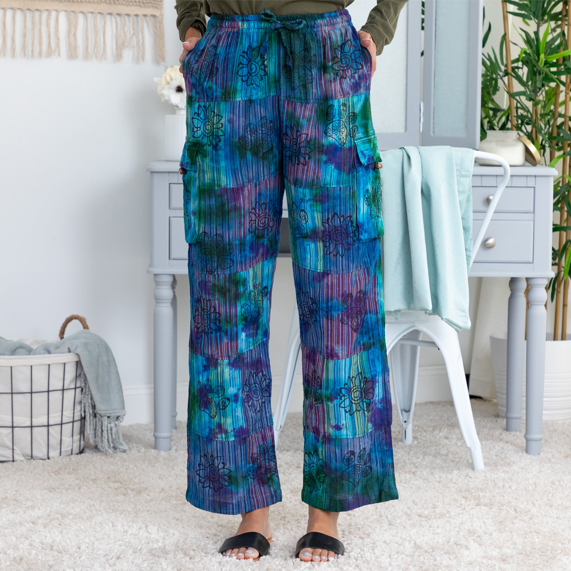 Tie-Dye Patchwork Paw Print Pants、mySite、camillekostekn