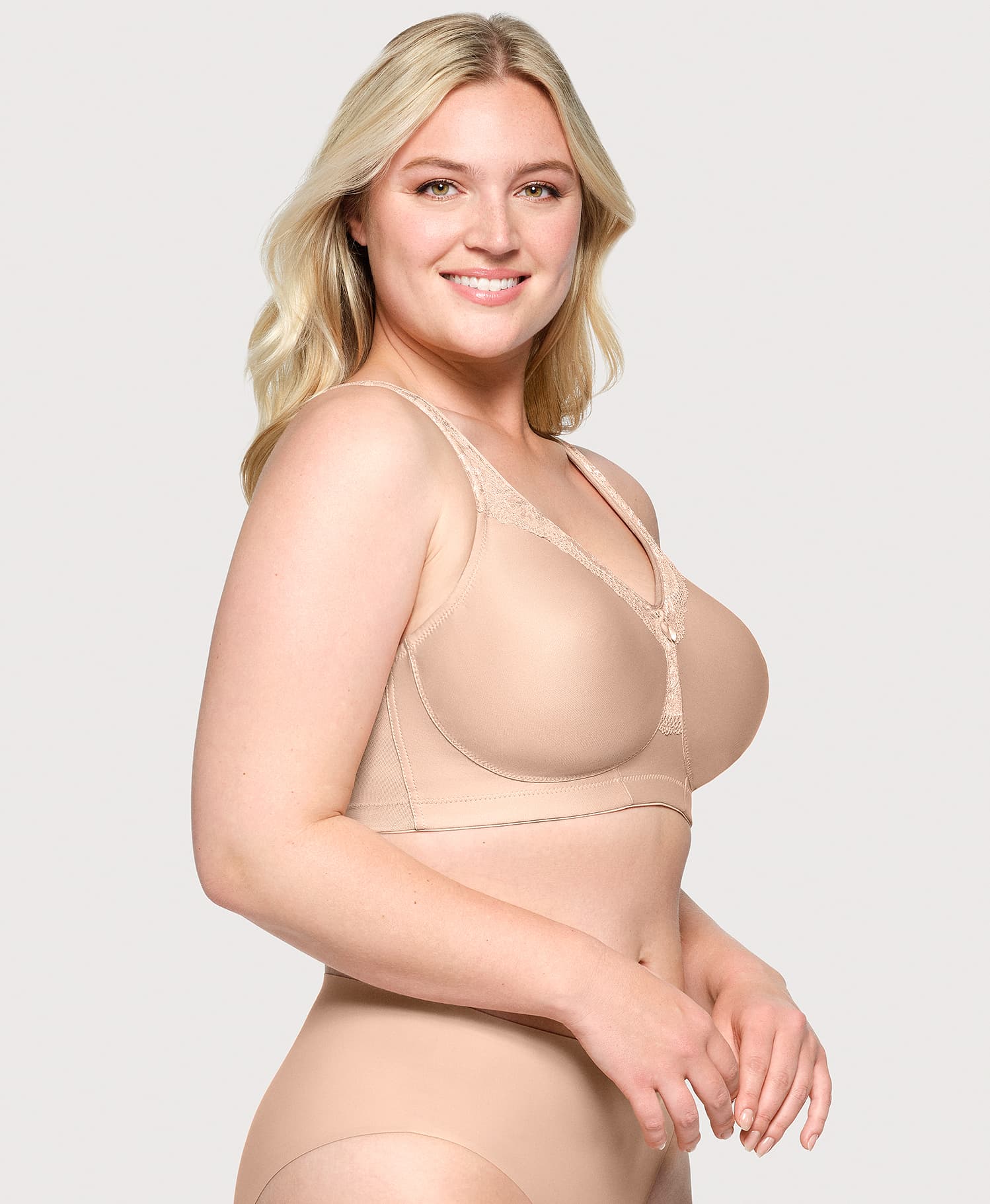  MagicLift Seamless Firm Support Bra Cafe、mySite、justintrudeaud